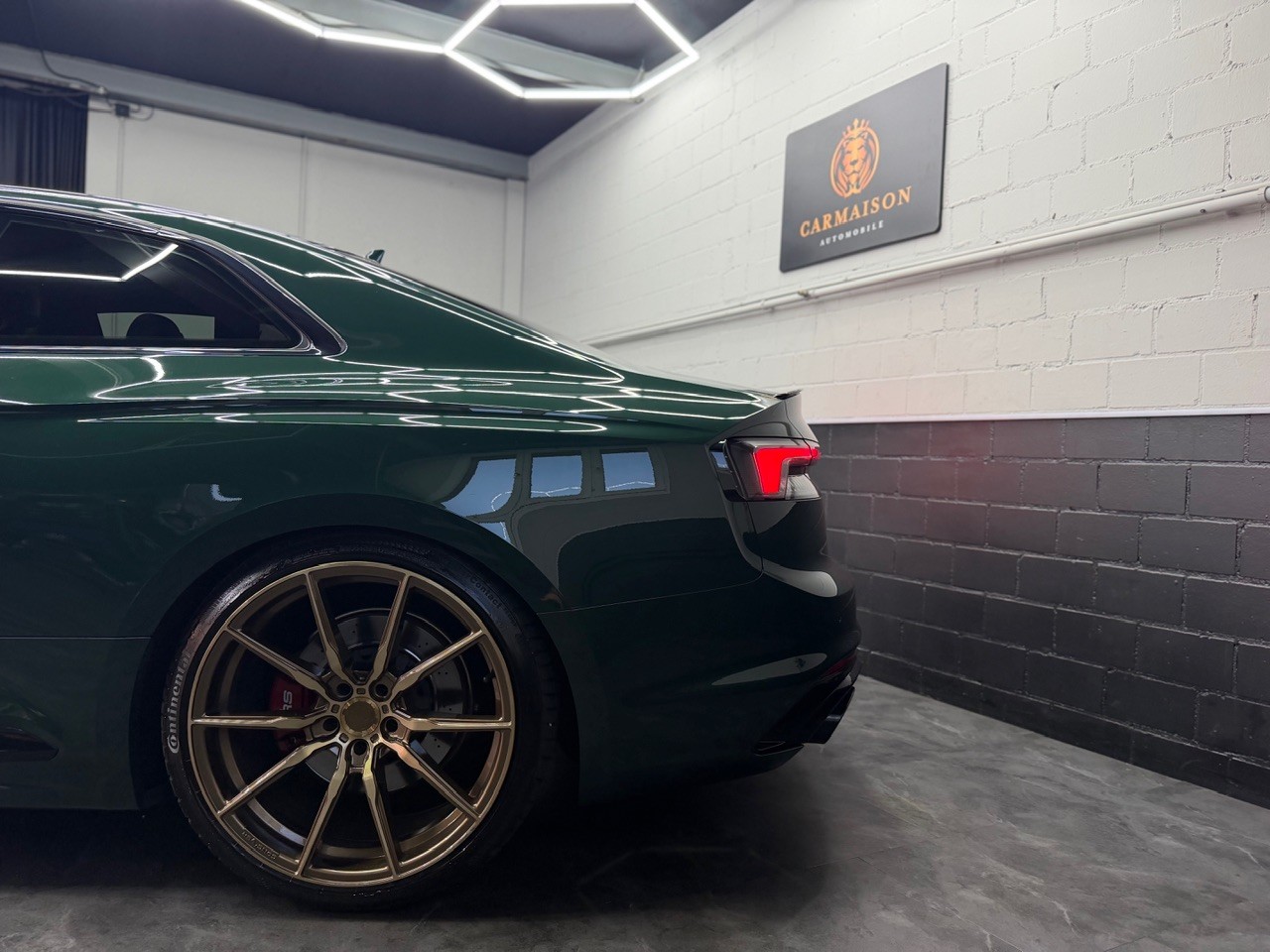 AUDI RS5 Coupé 2.9 TFSI quattro tiptronic | CH-Auto | Panorama Glasdach | GoodWood Green-image-3