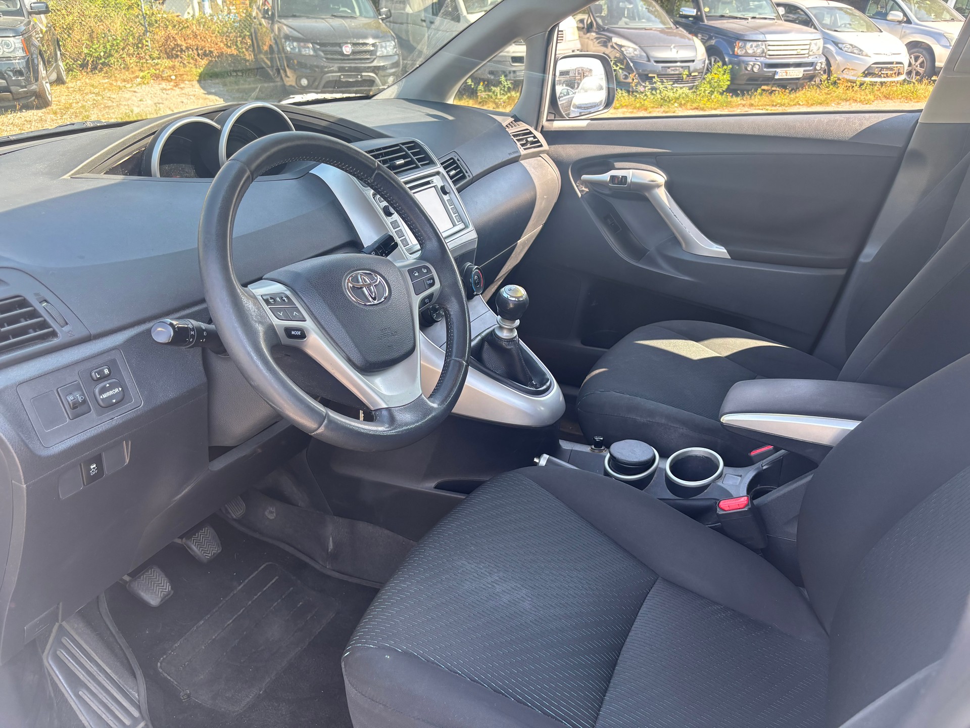 TOYOTA Verso 1.8 Linea Sol Premium-image-11