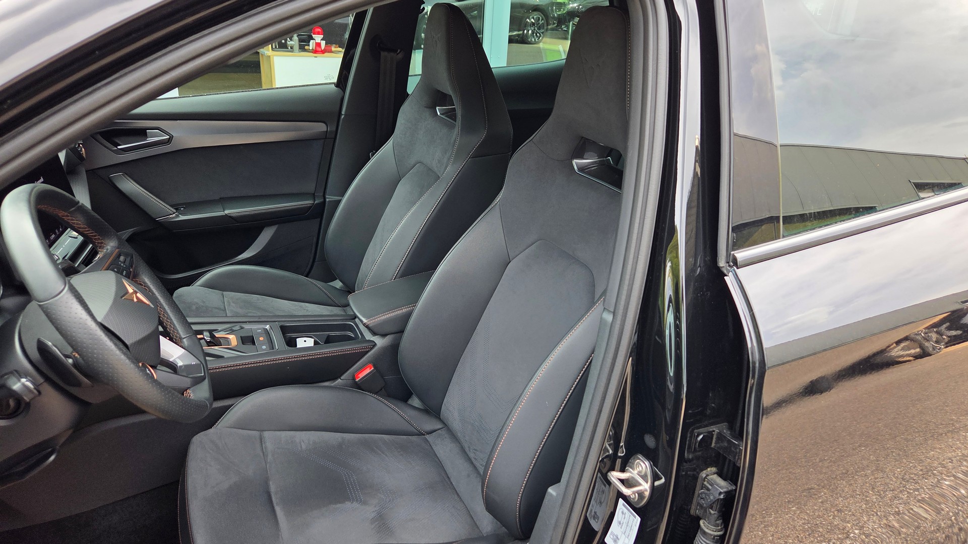 CUPRA Formentor 2.0TSI VZ 4Drive DSG-image-11