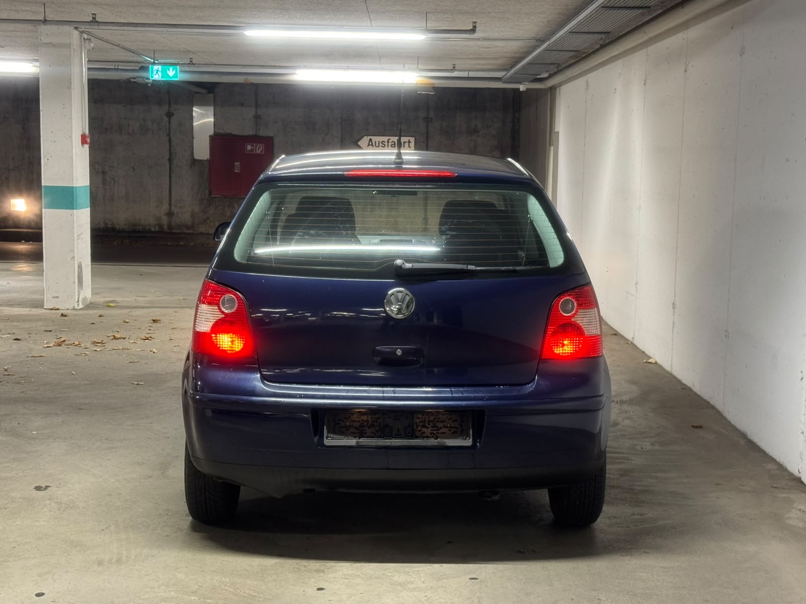 VW Polo 1.4 16V Highline-image-4