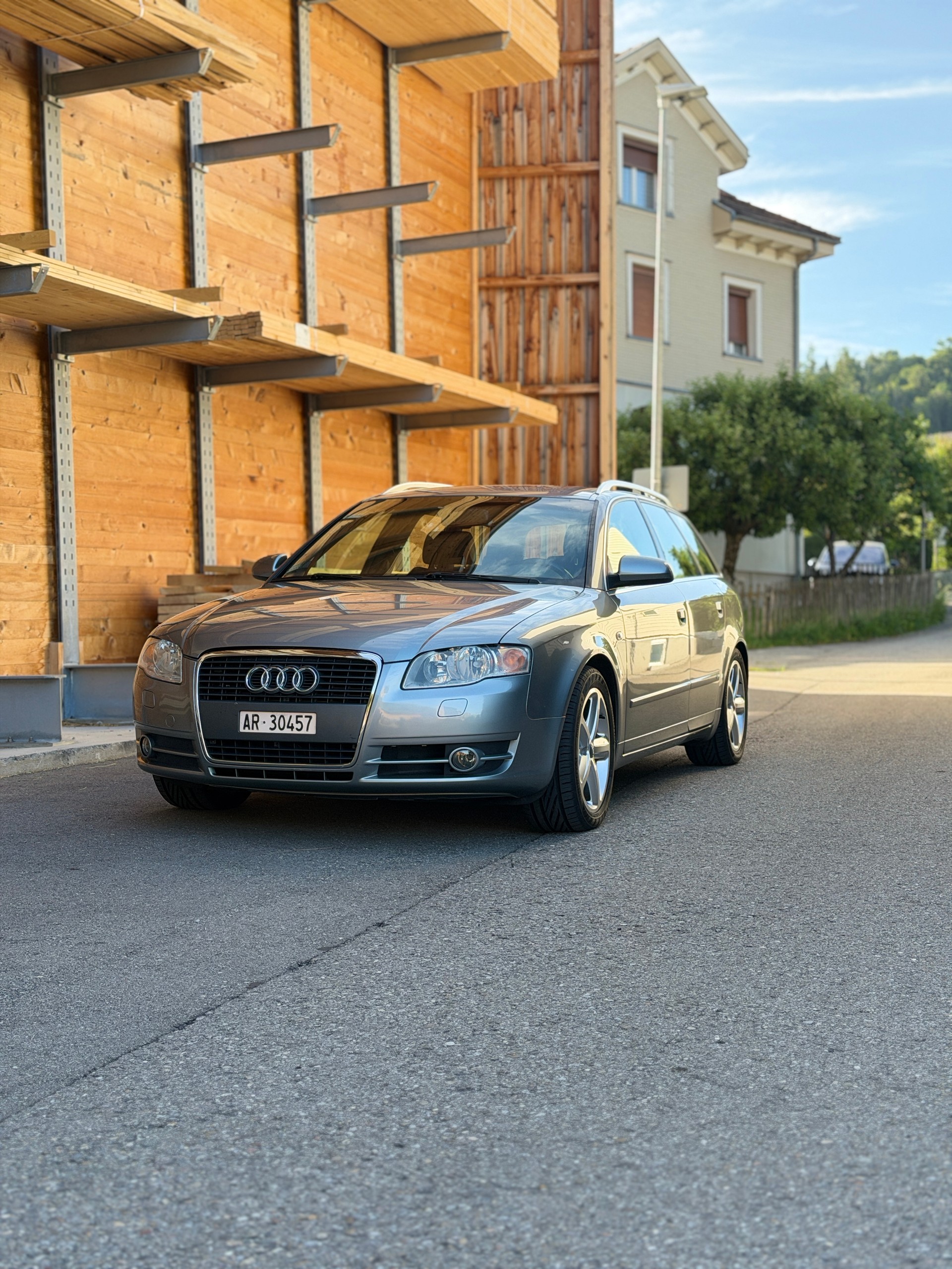 AUDI 2.0 TDI 140 DPF quattro