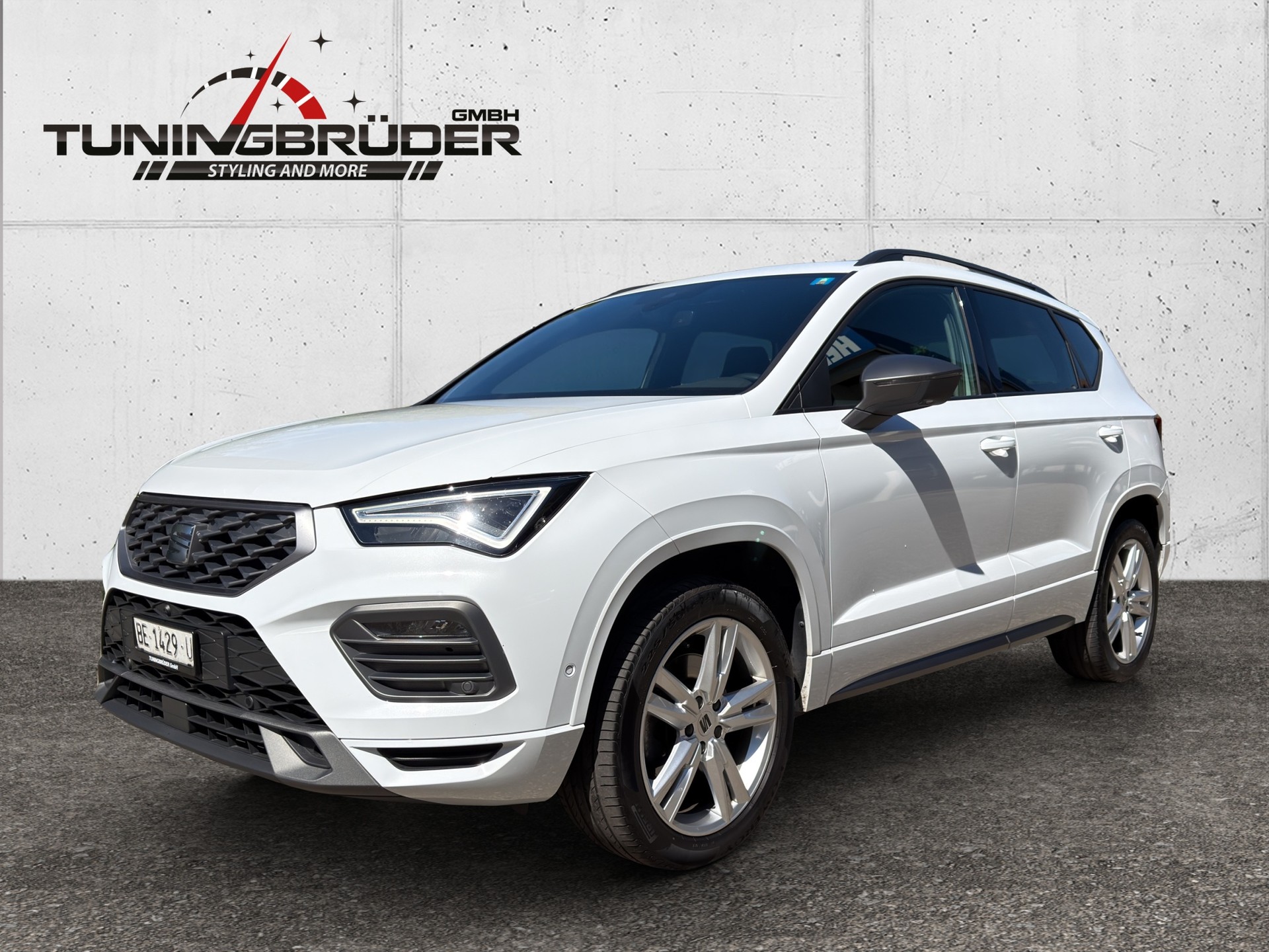 SEAT Ateca 2.0 TDI CR Move FR 4Drive DSG-image-0