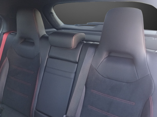 MERCEDES-BENZ A 35 AMG 4Matic-image-9