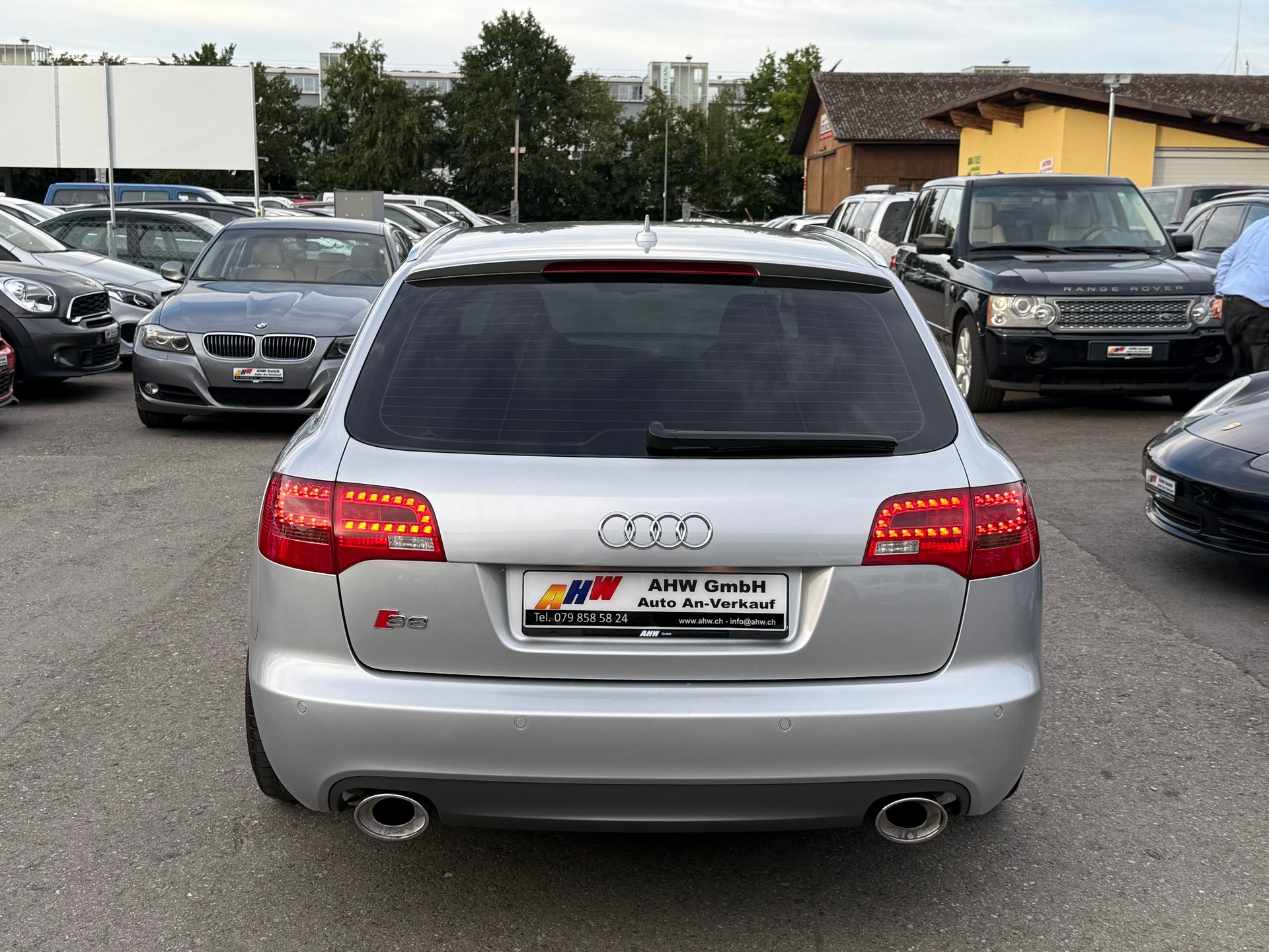 AUDI S6 Avant 5.2 V10 quattro tiptronic 435PS / Frisch ab MFK & Service / Aversus 20 Zoll / Supersprint Auspuff / BOSE Sound-image-4