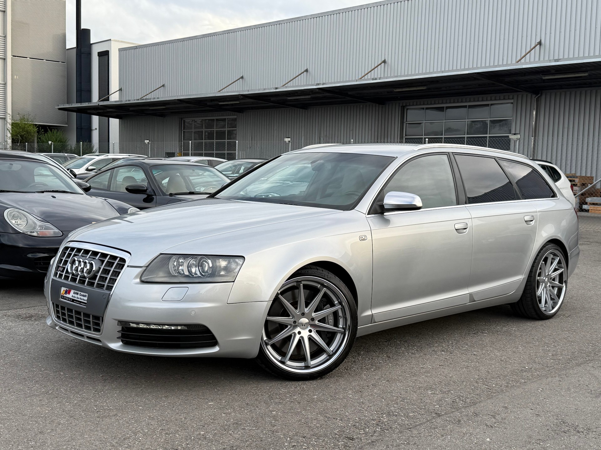 AUDI S6 Avant 5.2 V10 quattro tiptronic 435PS / Frisch ab MFK & Service / Aversus 20 Zoll / Supersprint Auspuff / BOSE Sound