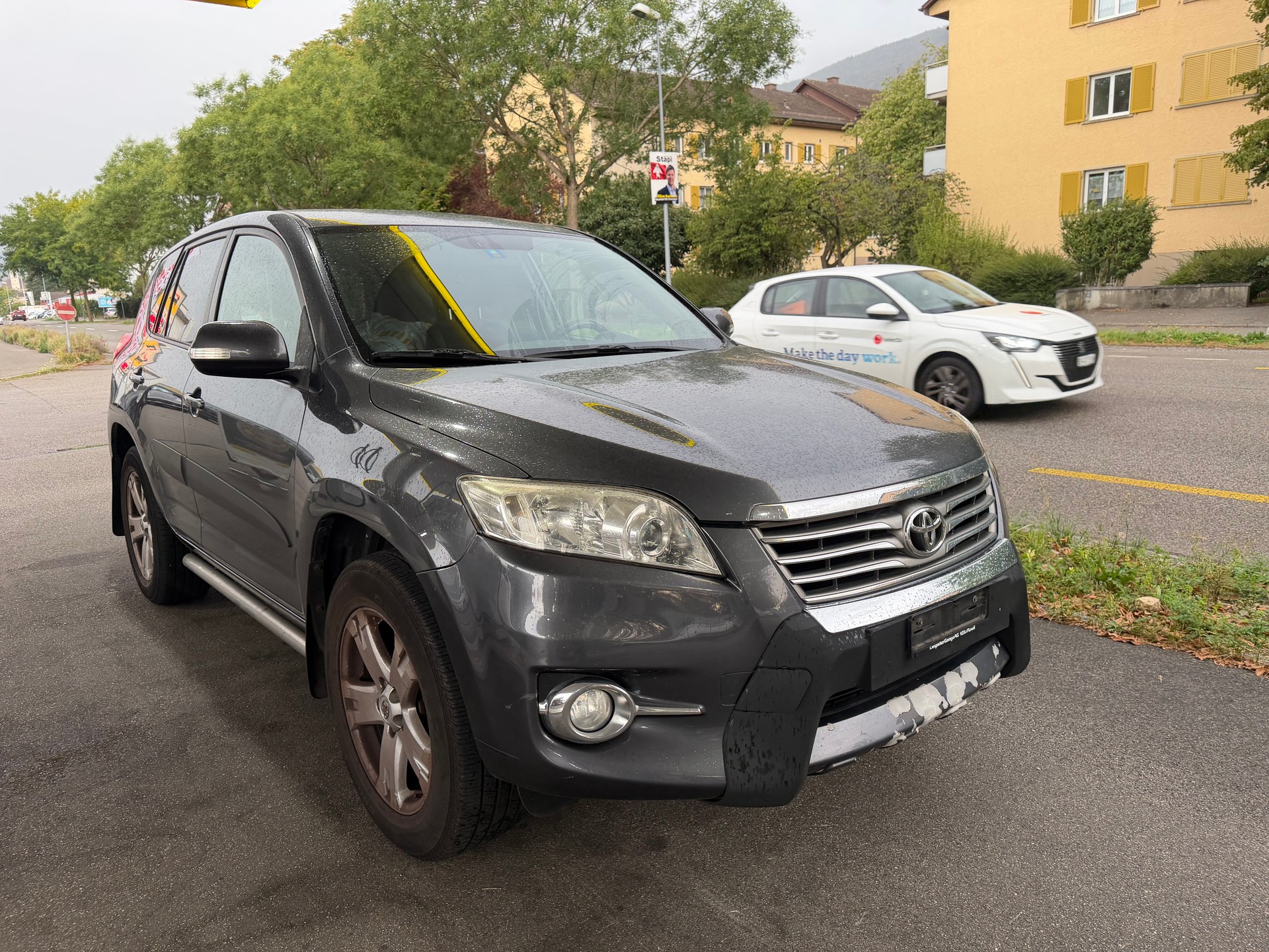TOYOTA RAV-4 2.0 16V Linea Luna ** Leder ** Klima-auto ** MF-Lenkrad-Tempomat ** Sitzheizung ** Letzte MFK 27.08.2025-image-5