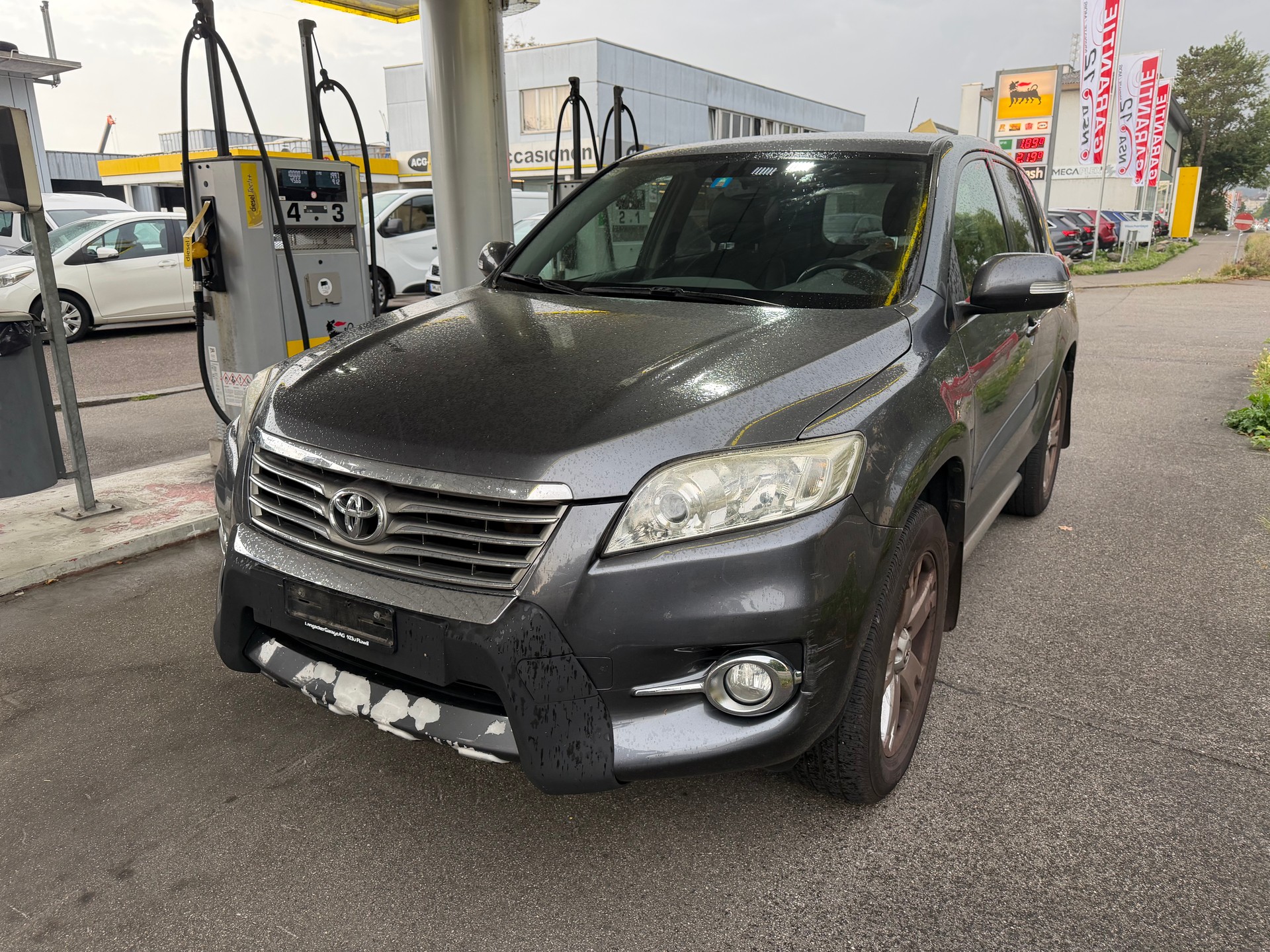 TOYOTA RAV-4 2.0 16V Linea Luna ** Leder ** Klima-auto ** MF-Lenkrad-Tempomat ** Sitzheizung ** Letzte MFK 27.08.2025