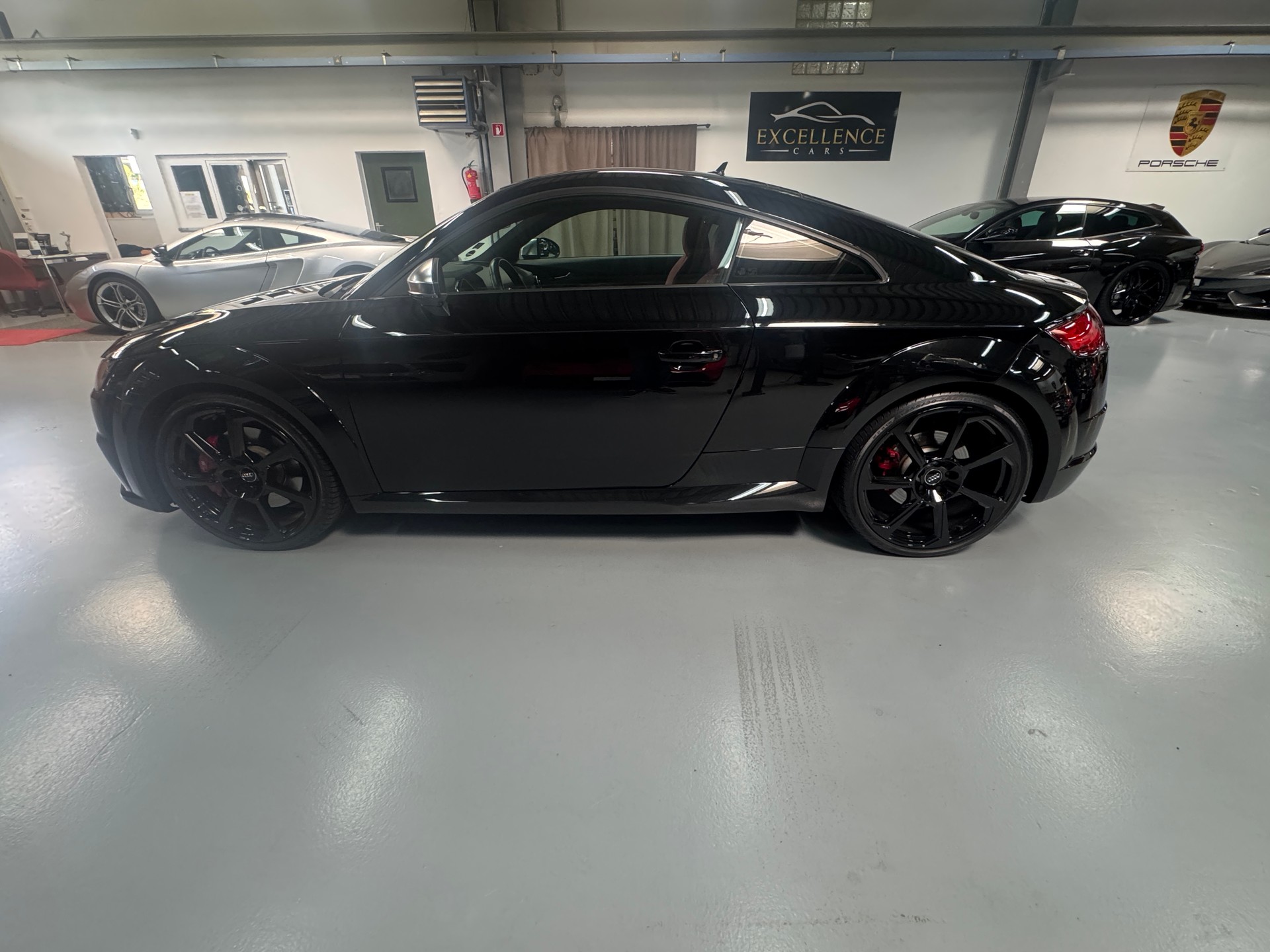 AUDI TTS Coupé 2.0 TFSI quattro S-tronic-image-3