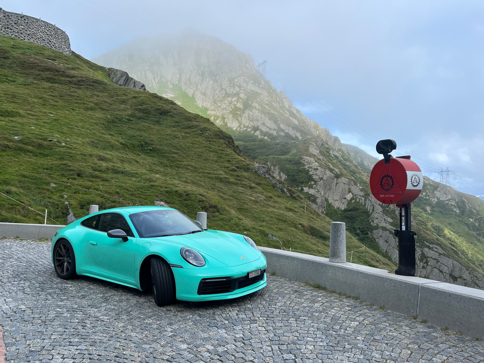 PORSCHE 3.0 Carrera T-image-0
