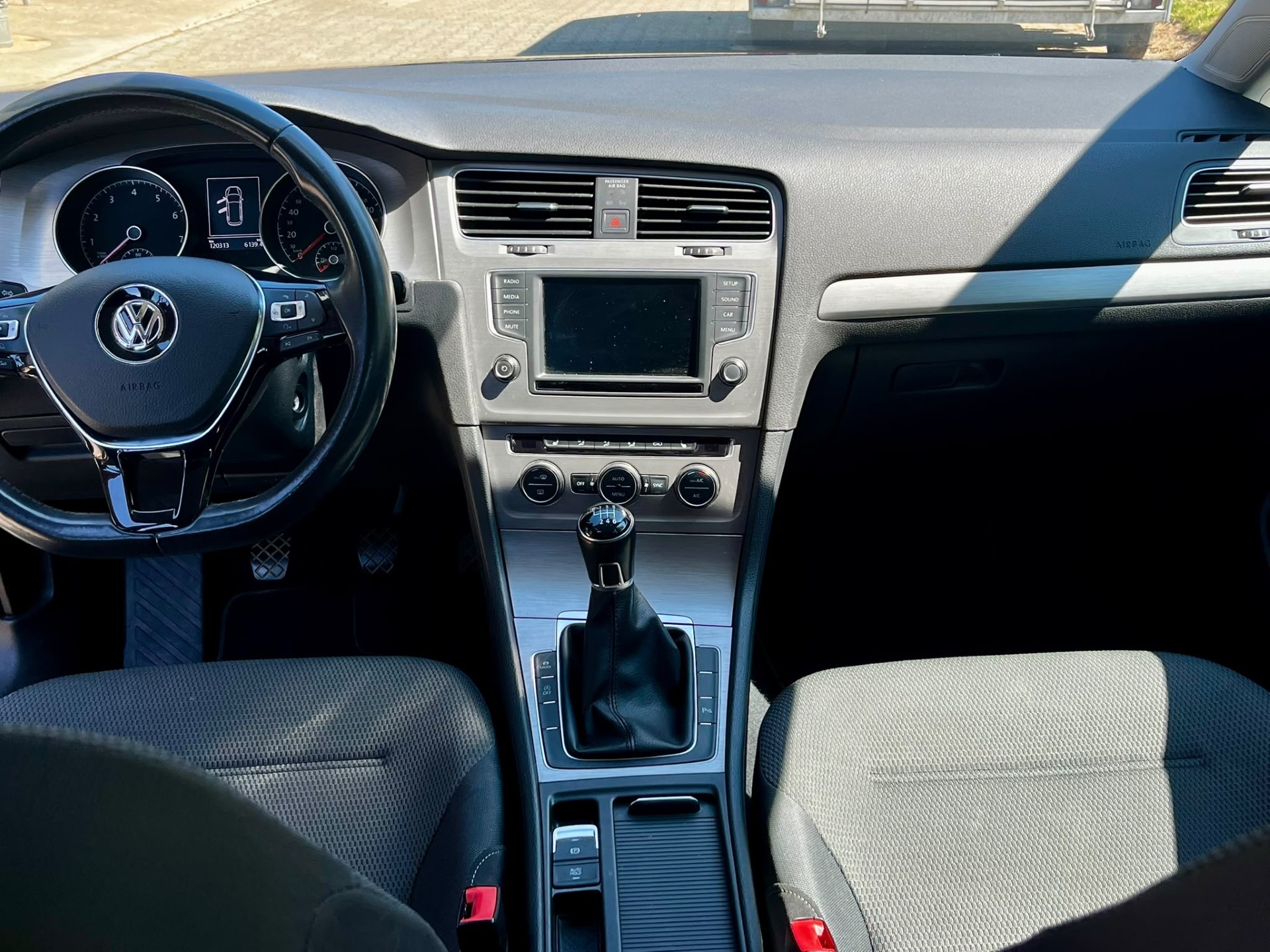 VW 1.4 TSI 125 Comfortline-image-4