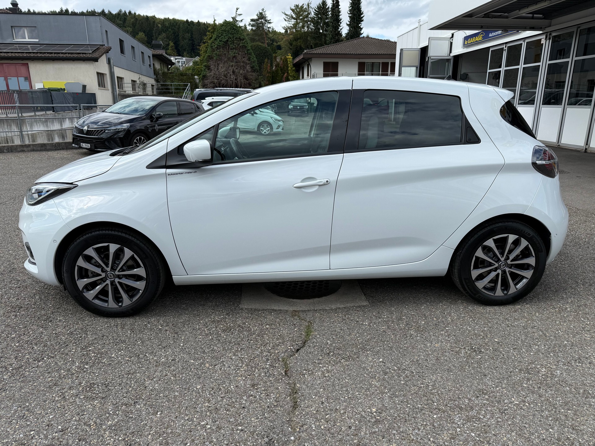 RENAULT Zoe Intens R135 (incl. Batterie)-showroom-element-2