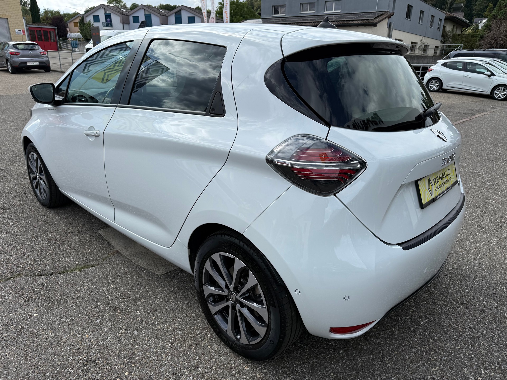 RENAULT Zoe Intens R135 (incl. Batterie)-showroom-element-3