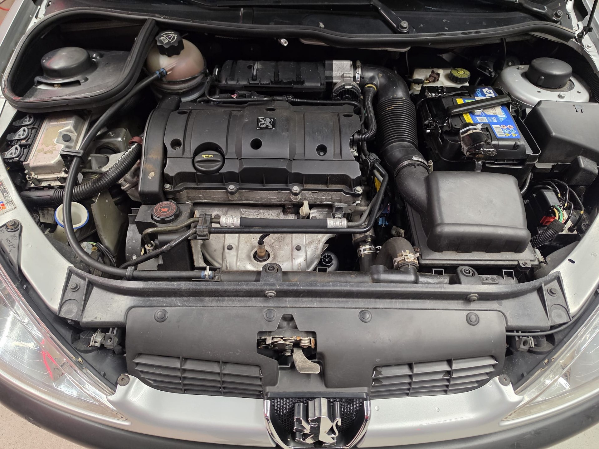 PEUGEOT 206 CC 1.6 16V-image-5