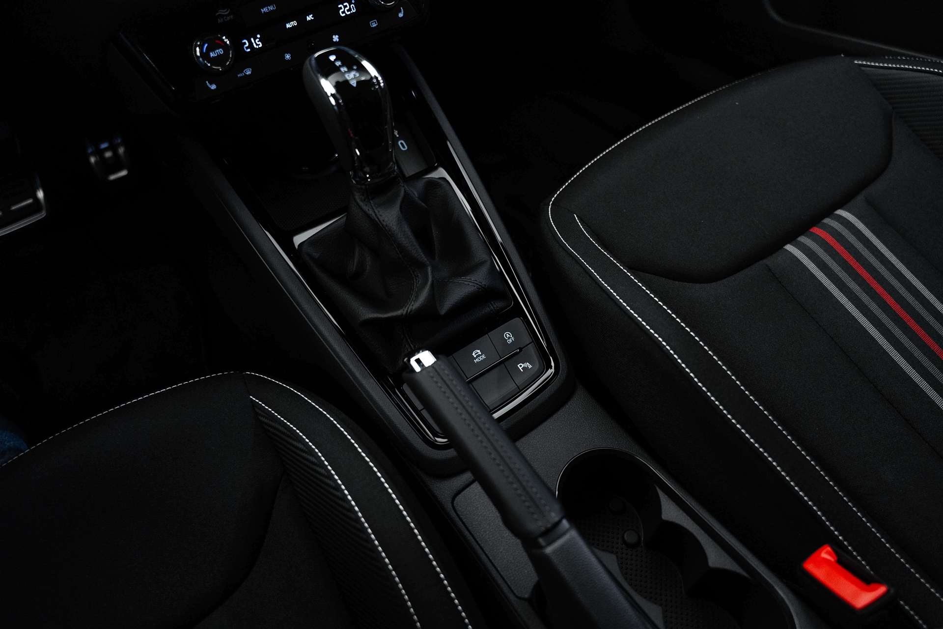 SKODA SKODA Scala 1.5 TSi Monte Carlo DSG-Automat-image-27