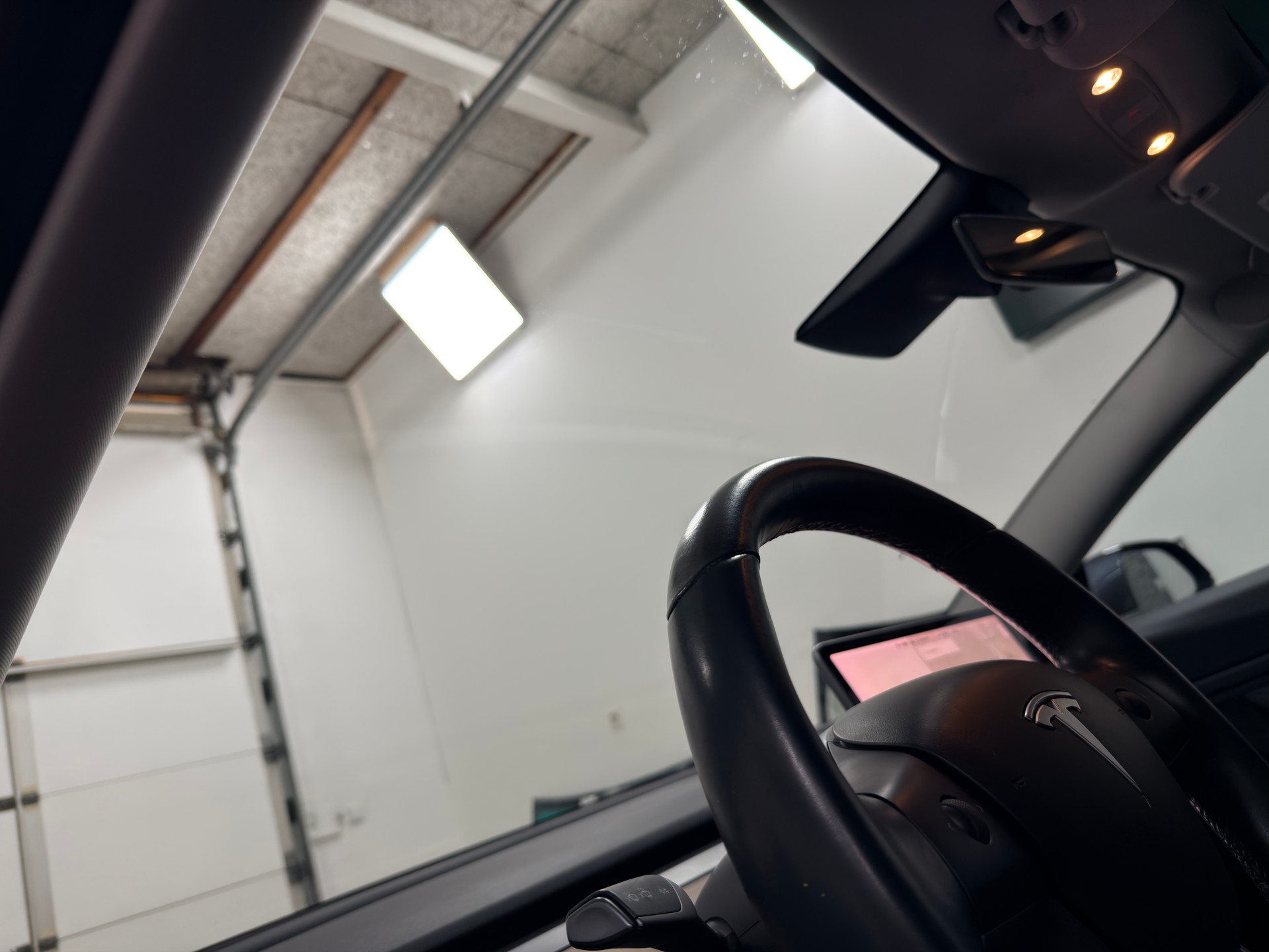 TESLA Model 3 Long Range Dual Motor AWD HAGELSCHADEN-image-11