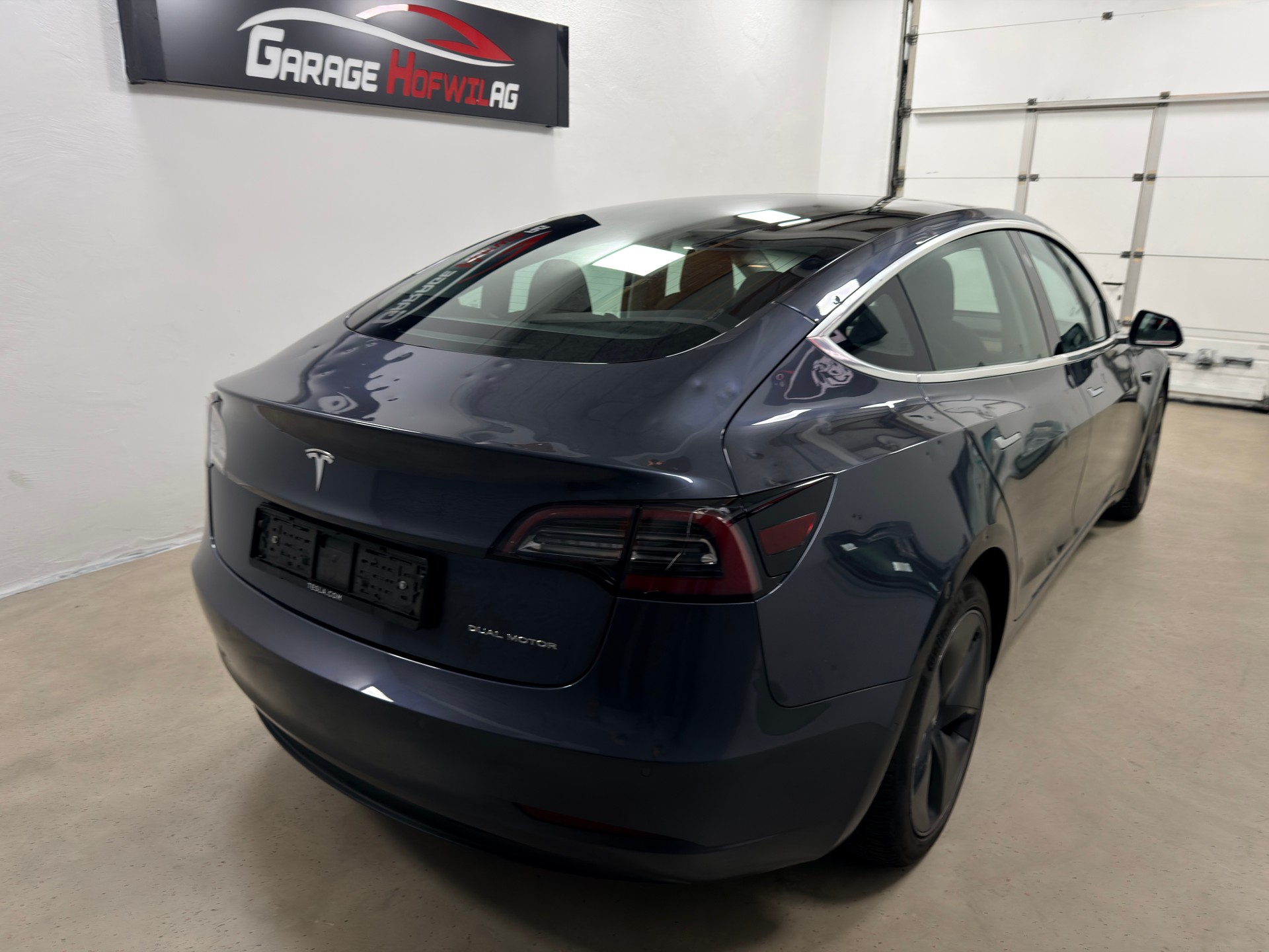 TESLA Model 3 Long Range Dual Motor AWD HAGELSCHADEN-image-3