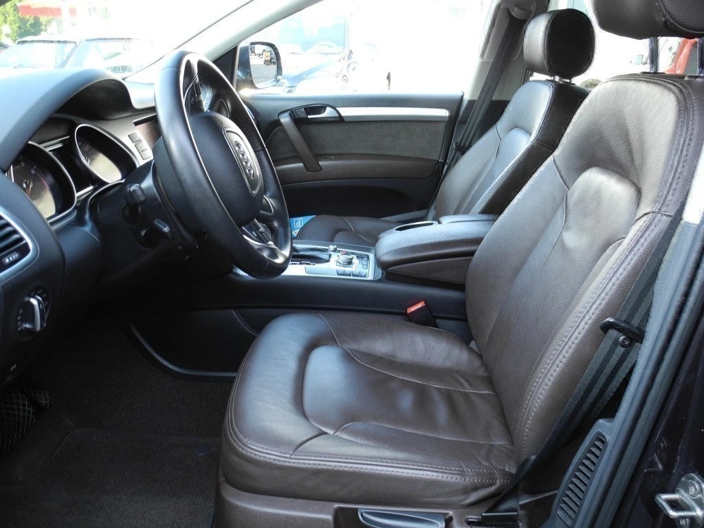 AUDI Q7 3.0 TFSI quattro tiptronic ** Voll-Leder ** Frisch ab MFK und Service **-image-7
