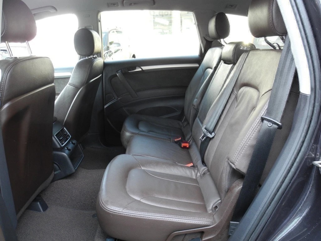 AUDI Q7 3.0 TFSI quattro tiptronic ** Voll-Leder ** Frisch ab MFK und Service **-image-8