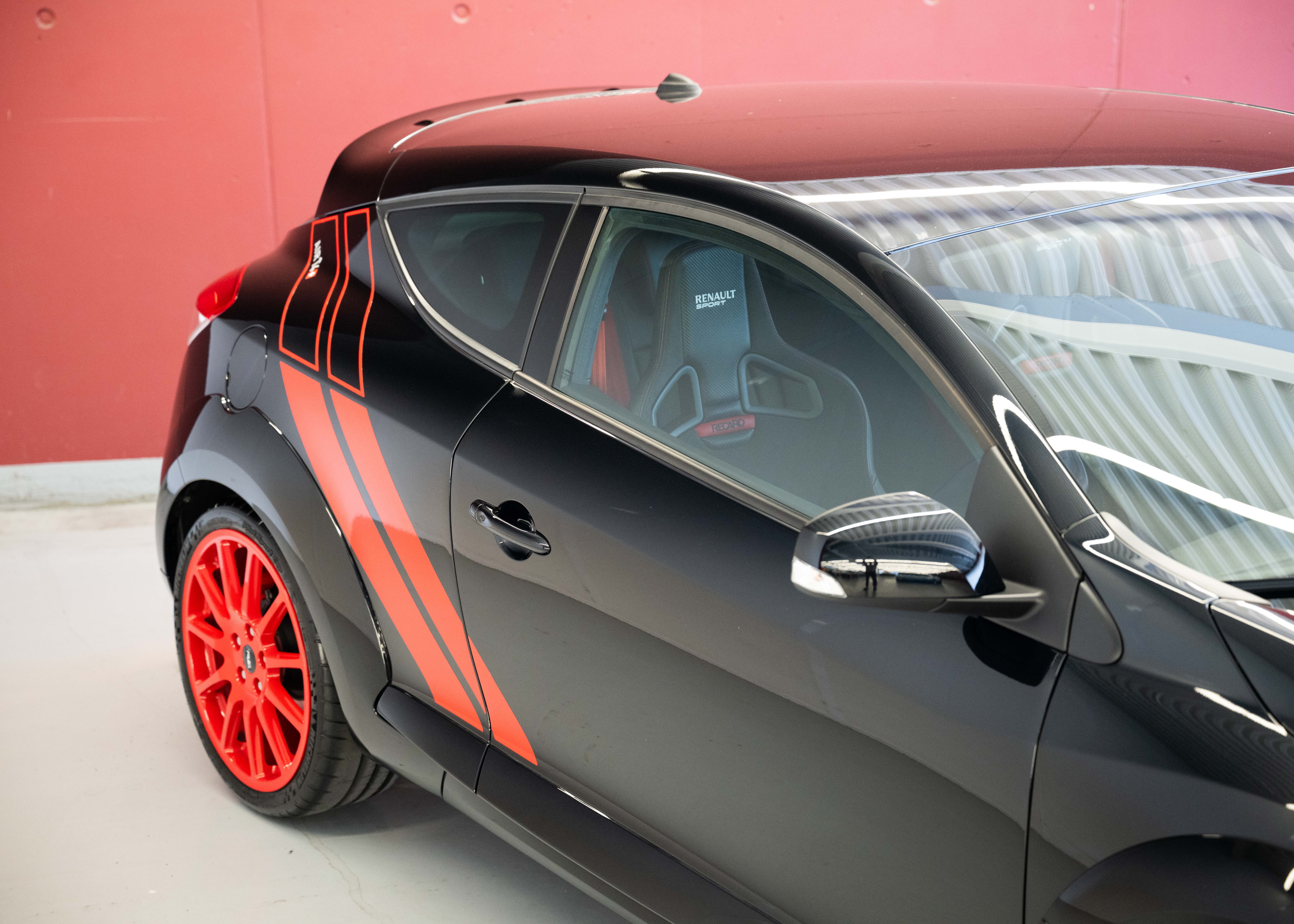 Image RENAULT MEGANE Mégane Coupé 2.0 16V Turbo RS AIR14 (2nd hand Swiss car, fantastic condition, 1st paint, full service history, 100% original)
