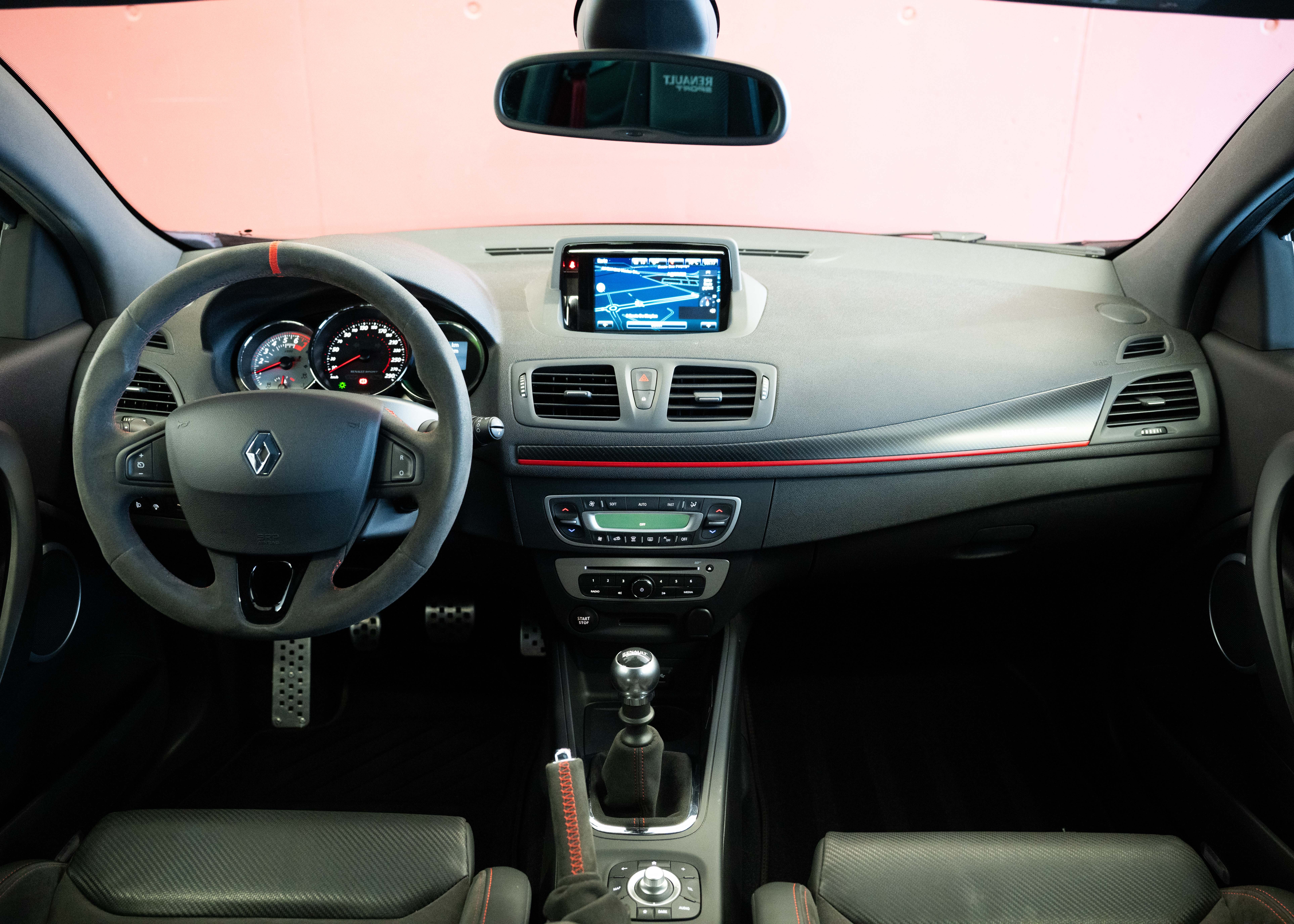 Image RENAULT MEGANE Mégane Coupé 2.0 16V Turbo RS AIR14 (2nd hand Swiss car, fantastic condition, 1st paint, full service history, 100% original)