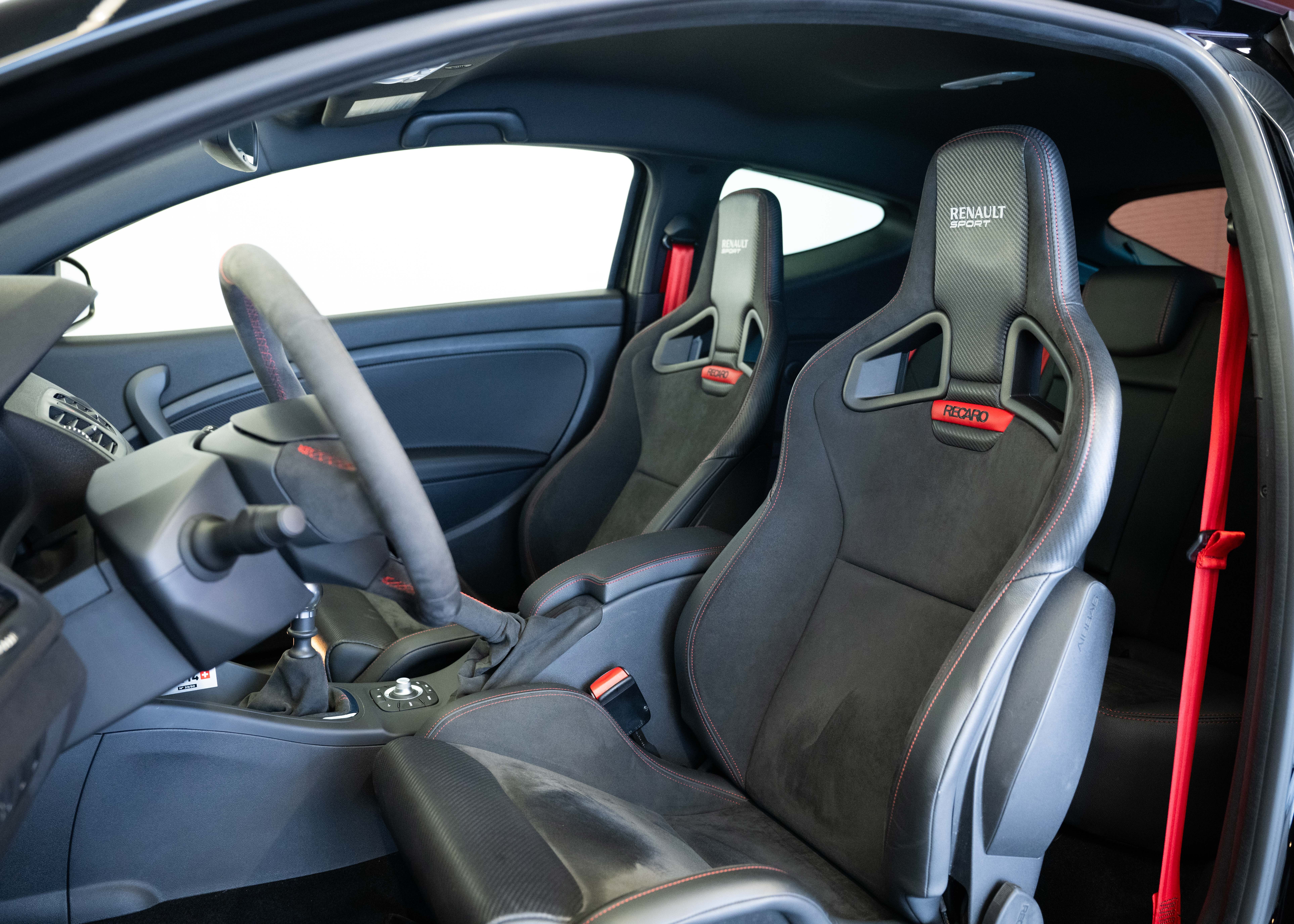 Image RENAULT MEGANE Mégane Coupé 2.0 16V Turbo RS AIR14 (2nd hand Swiss car, fantastic condition, 1st paint, full service history, 100% original)
