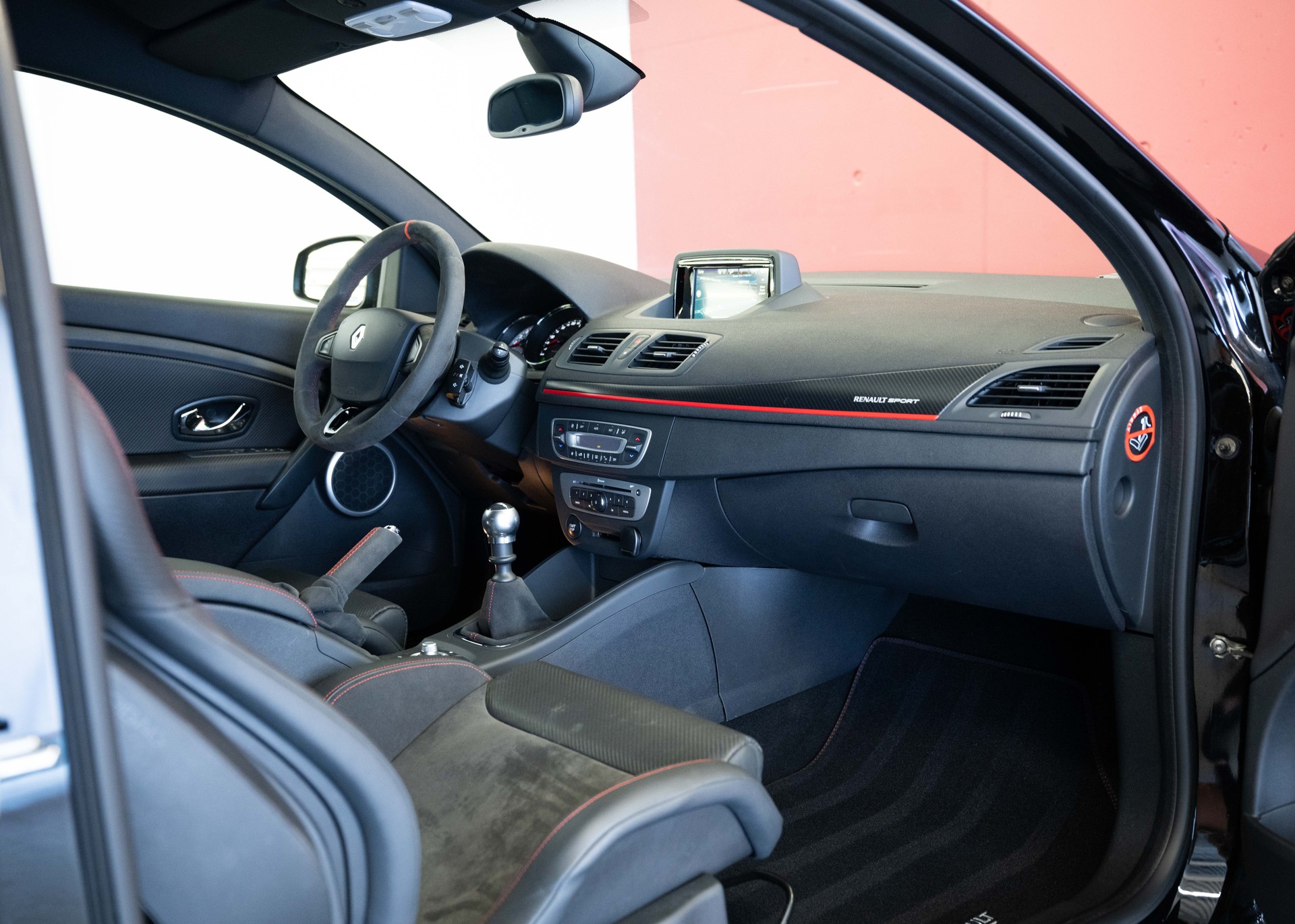 RENAULT Mégane Coupé 2.0 16V Turbo RS AIR14 (2nd hand Swiss car, fantastic condition, 1st paint, full service history, 100% original)-image-19