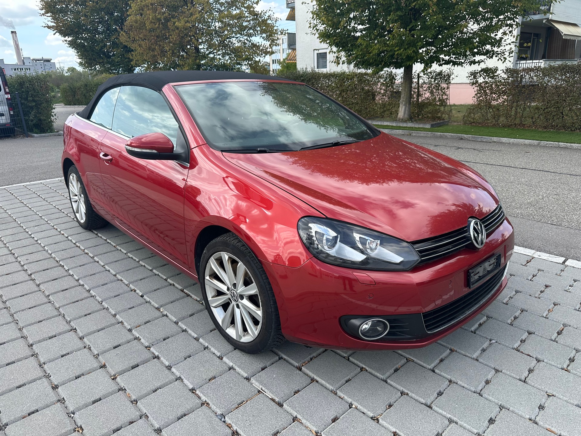 VW GOLF-image-0