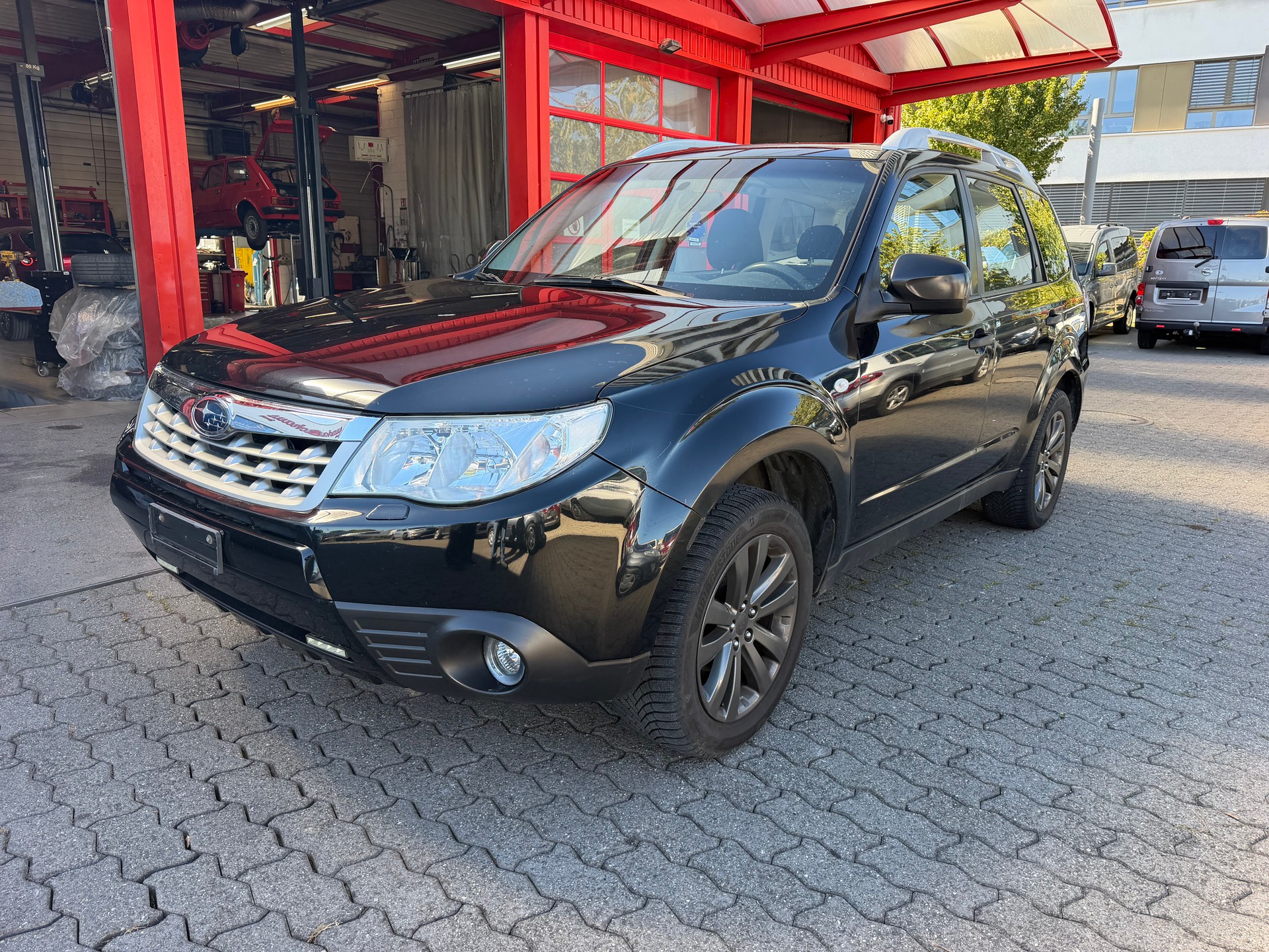 SUBARU Forester 2.0i Swiss-image-0