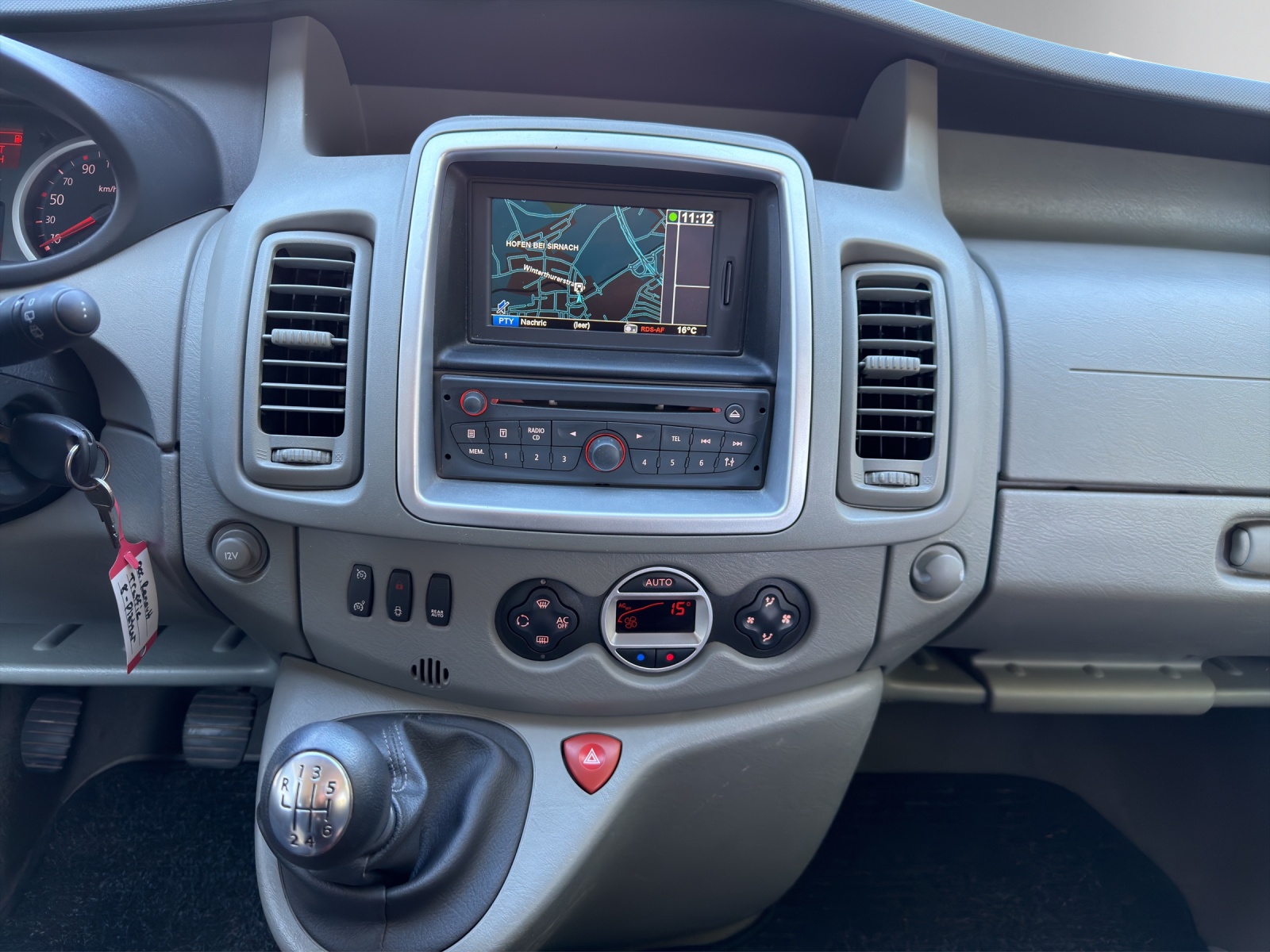 RENAULT Trafic Kombi Grand Passenger 2.0 dCi 114 Auth.-image-8