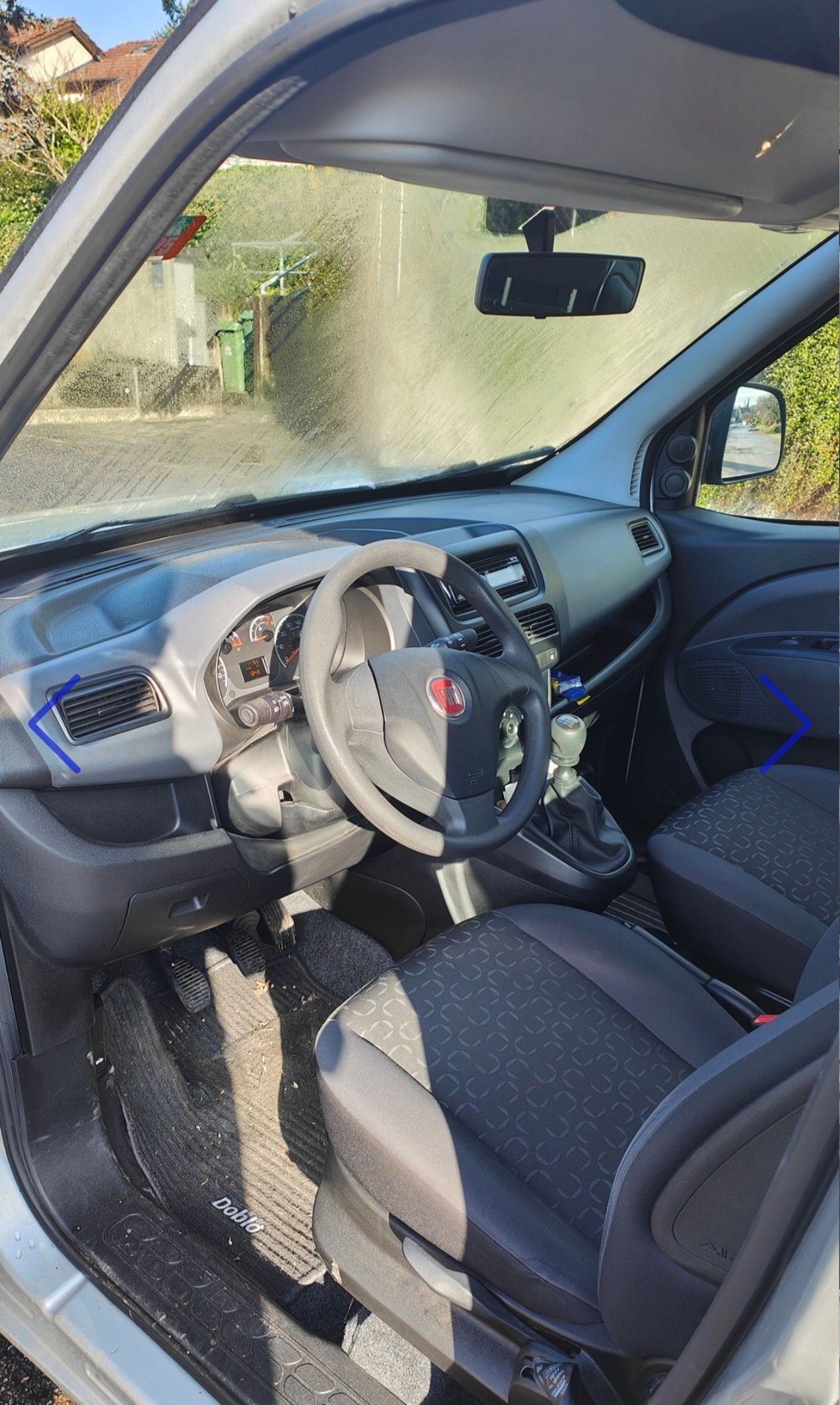 FIAT 1.4 16V Dynamic 5P-image-4