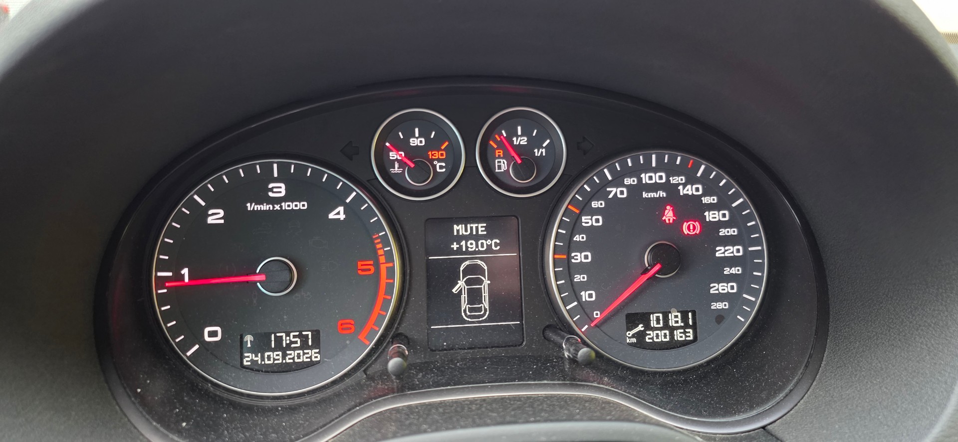 AUDI A3-image-12