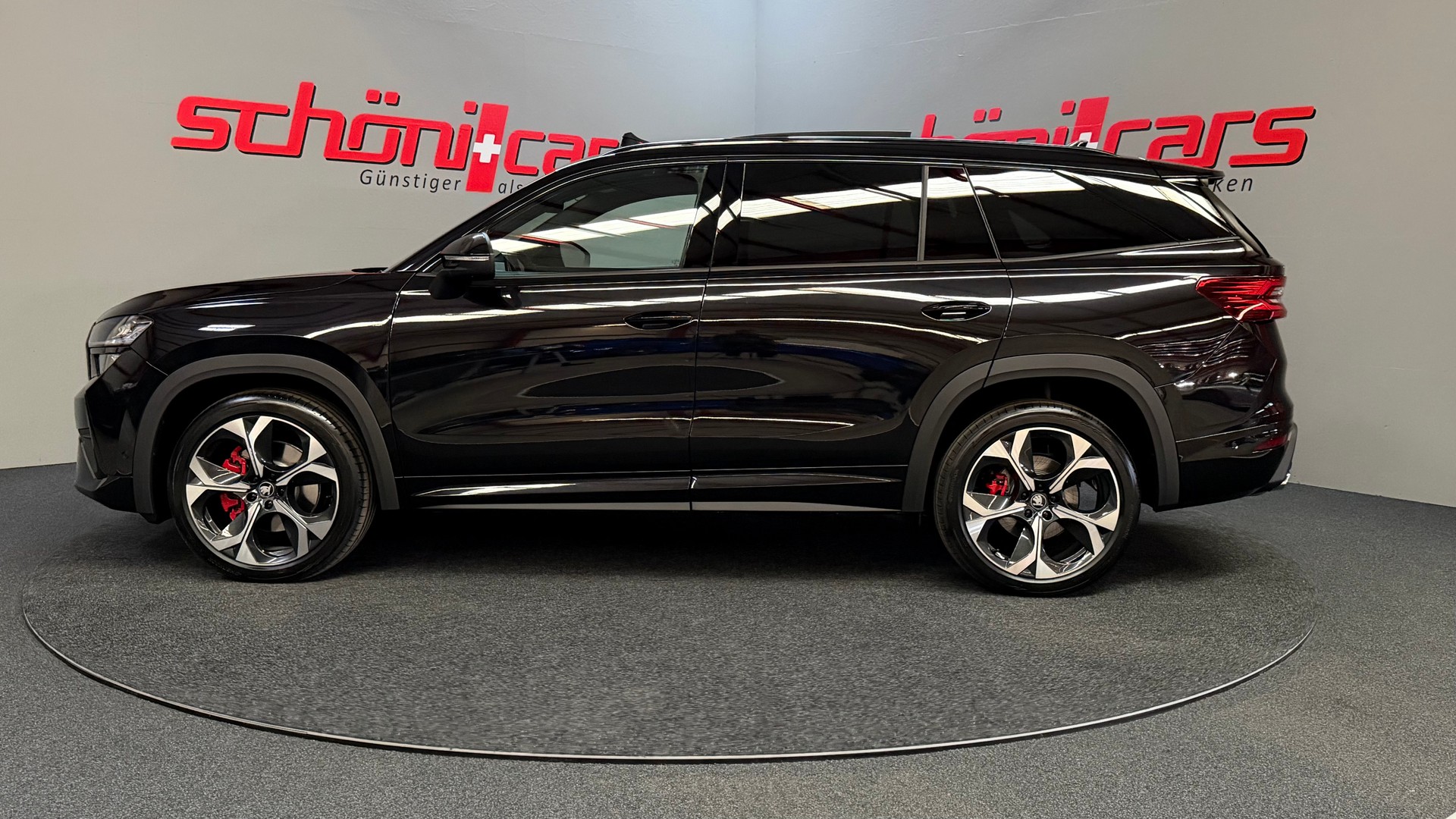 SKODA Kodiaq 2.0 TSI RS 4x4 7 Plätze-image-2