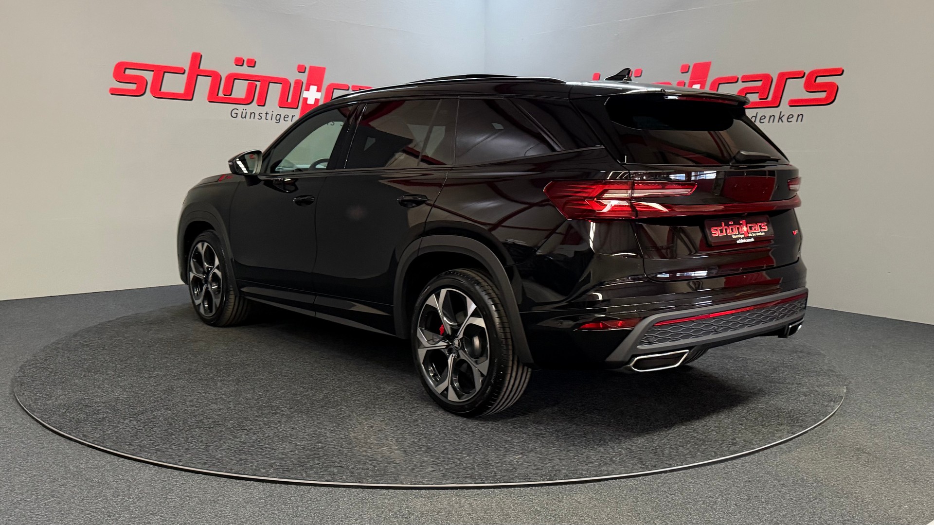 SKODA Kodiaq 2.0 TSI RS 4x4 7 Plätze-image-3