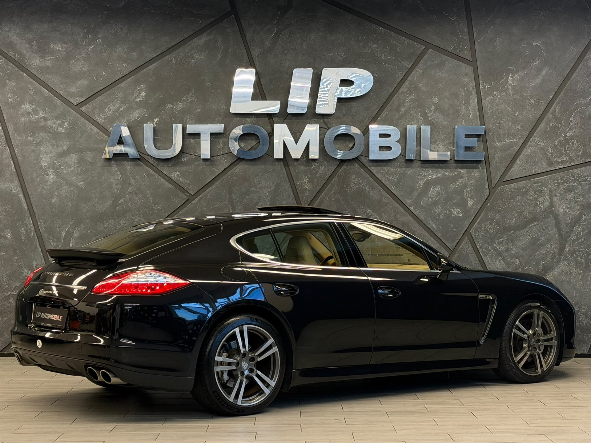 PORSCHE Panamera 4S 4.8 PDK-image-6