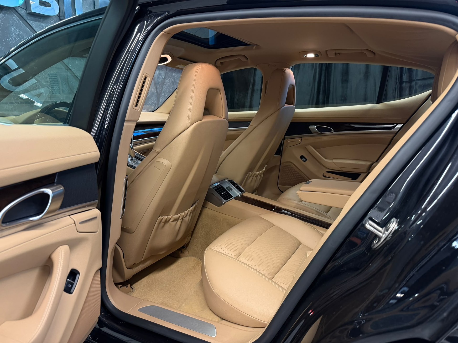 PORSCHE Panamera 4S 4.8 PDK-image-12