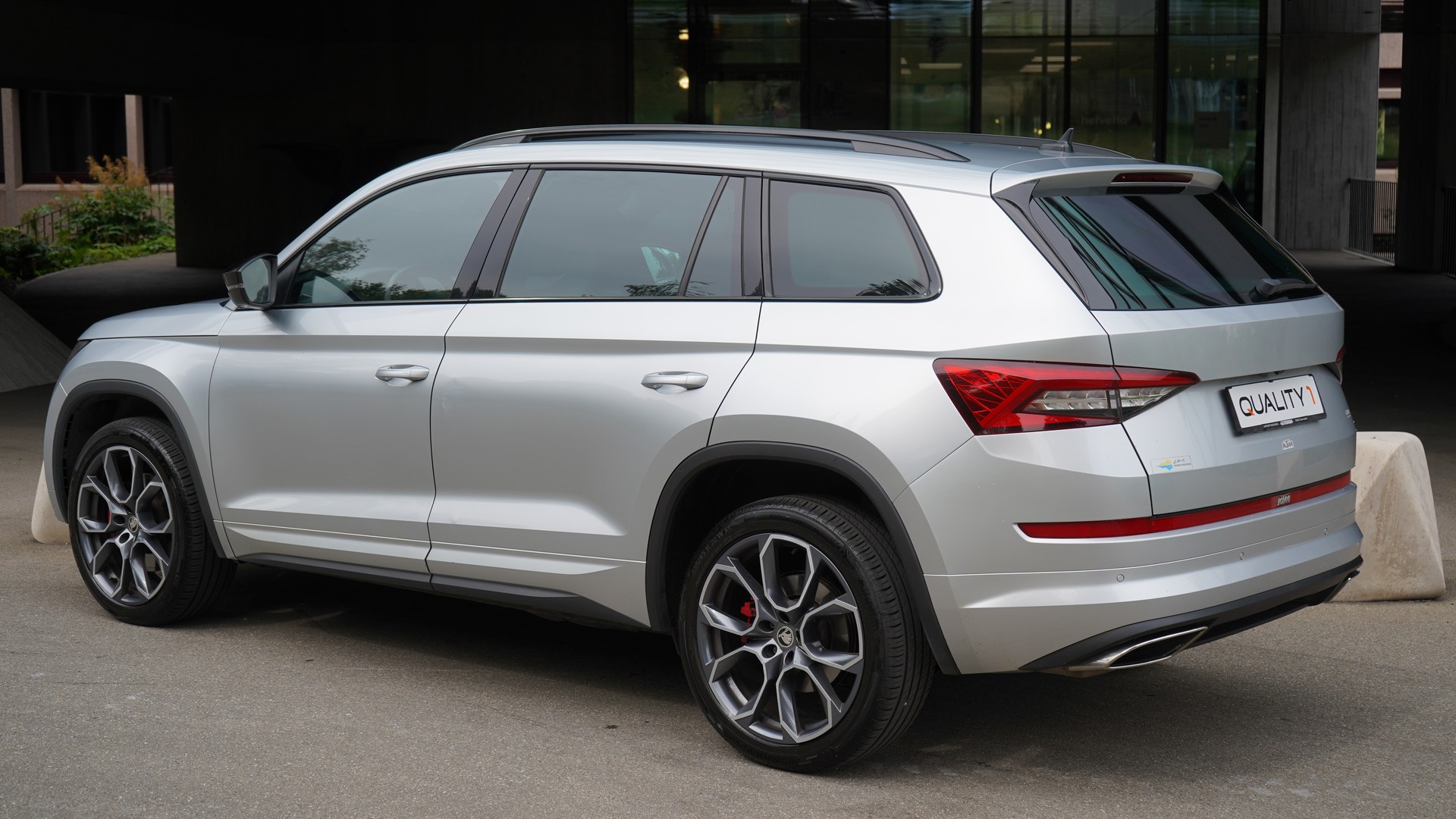 SKODA Kodiaq 2.0 Bi-TDI SCR RS 4x4 DSG-image-2