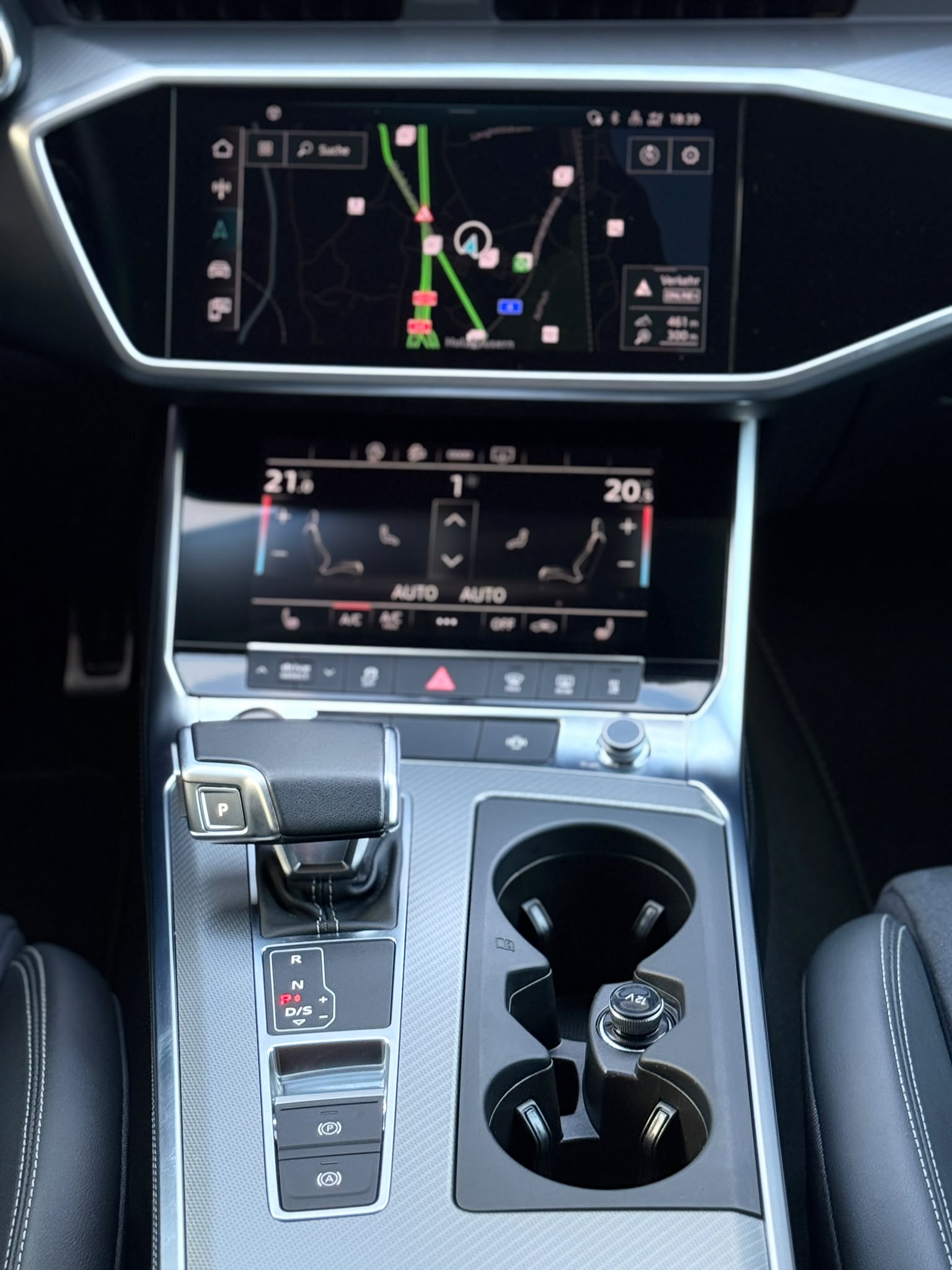 AUDI A6 Avant 2.0 40 TDI quattro S-Tronic-image-13