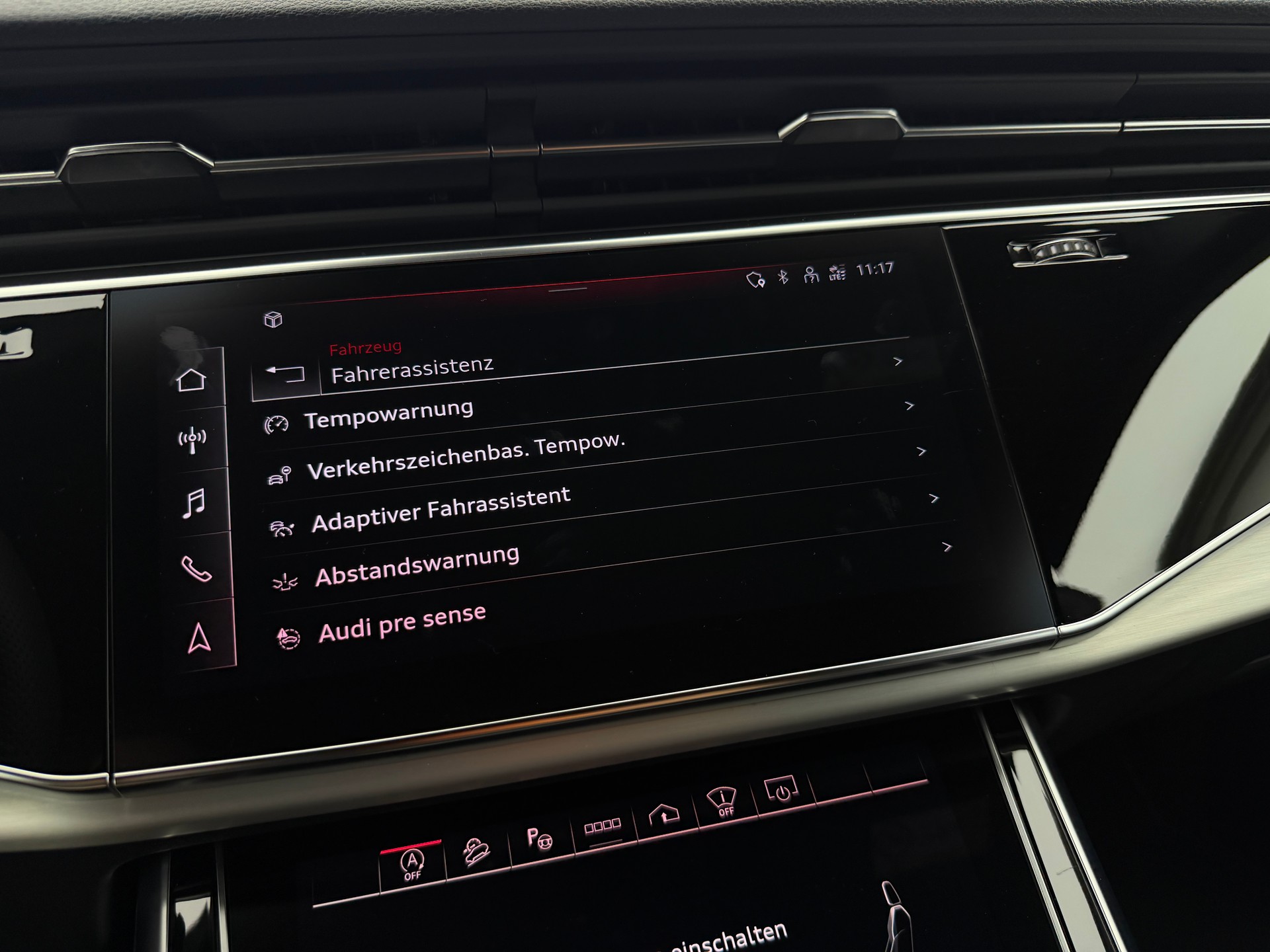 AUDI Q8 55 TFSI S-Line Mythos Black Ed. quattro tiptronic / 360° Kamera / Panoramadach / B&O Sound / Head-Up / Leder / Keyless /-image-15
