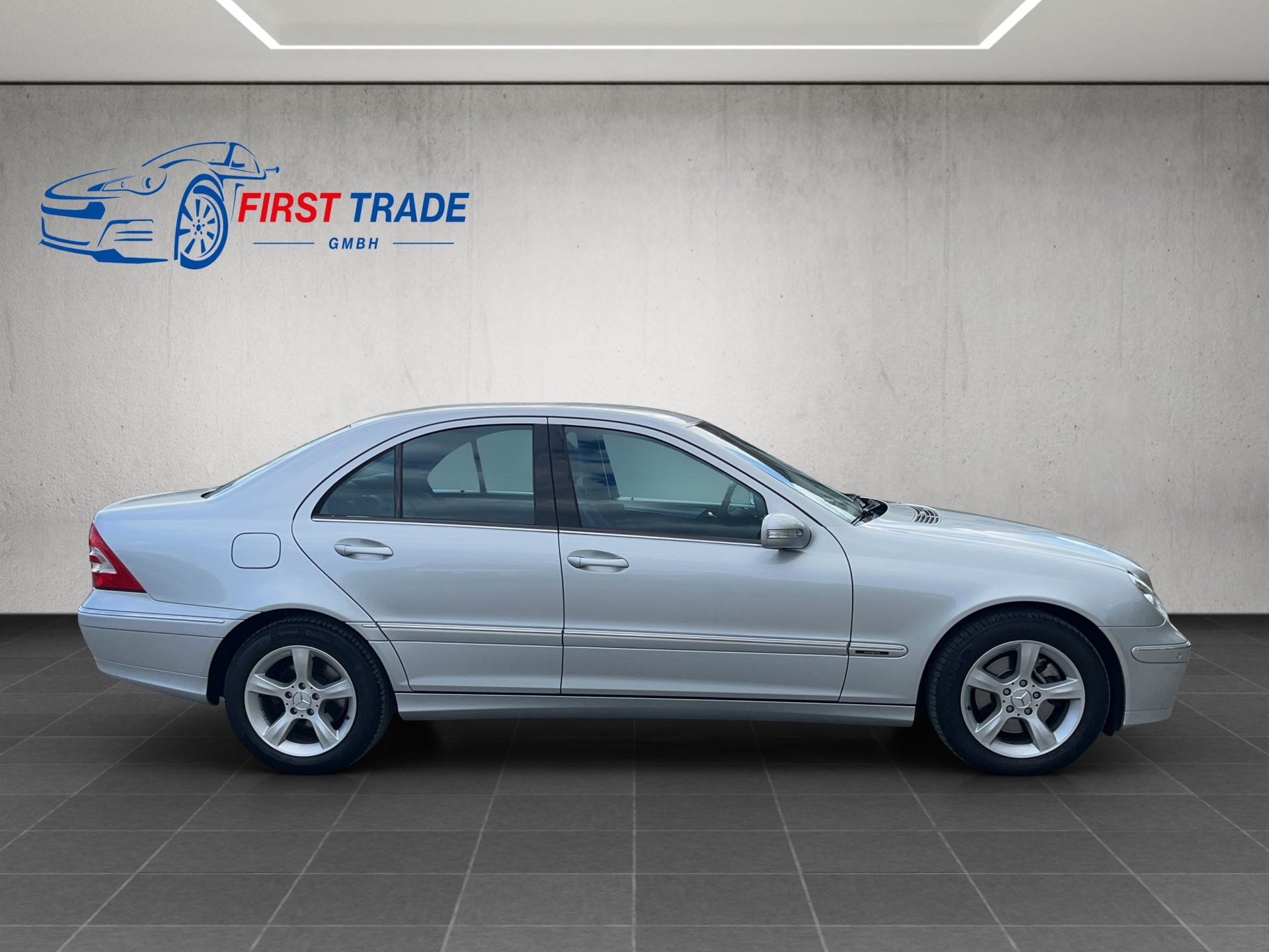MERCEDES-BENZ C 280 Avantgarde 4Matic Automatic-image-3