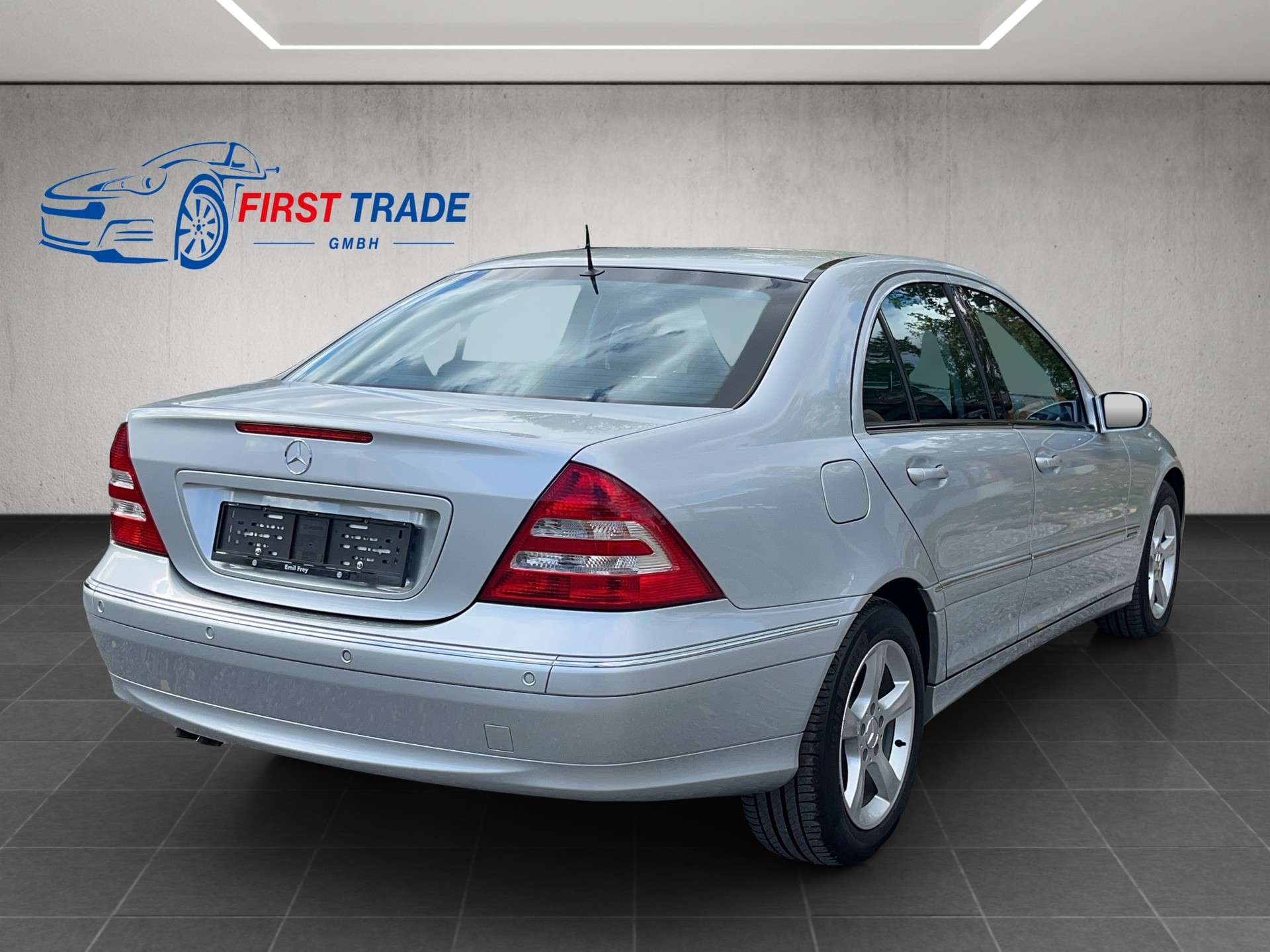 MERCEDES-BENZ C 280 Avantgarde 4Matic Automatic-image-4