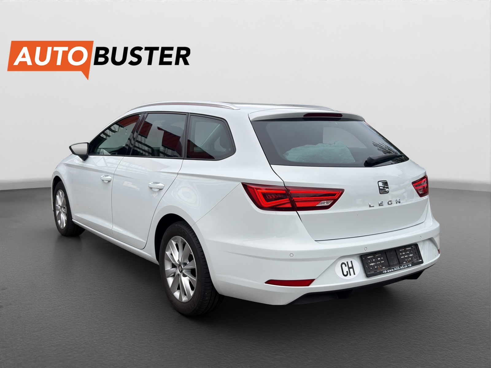 SEAT Leon ST 2.0 TDI CR Style DSG-image-2