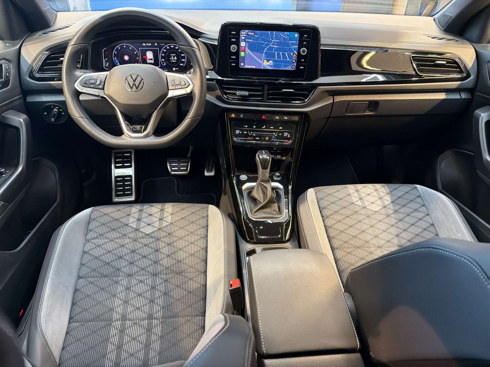 VW T-Roc 1.5 TSi EVO R-Line DSG-Automat-image-14