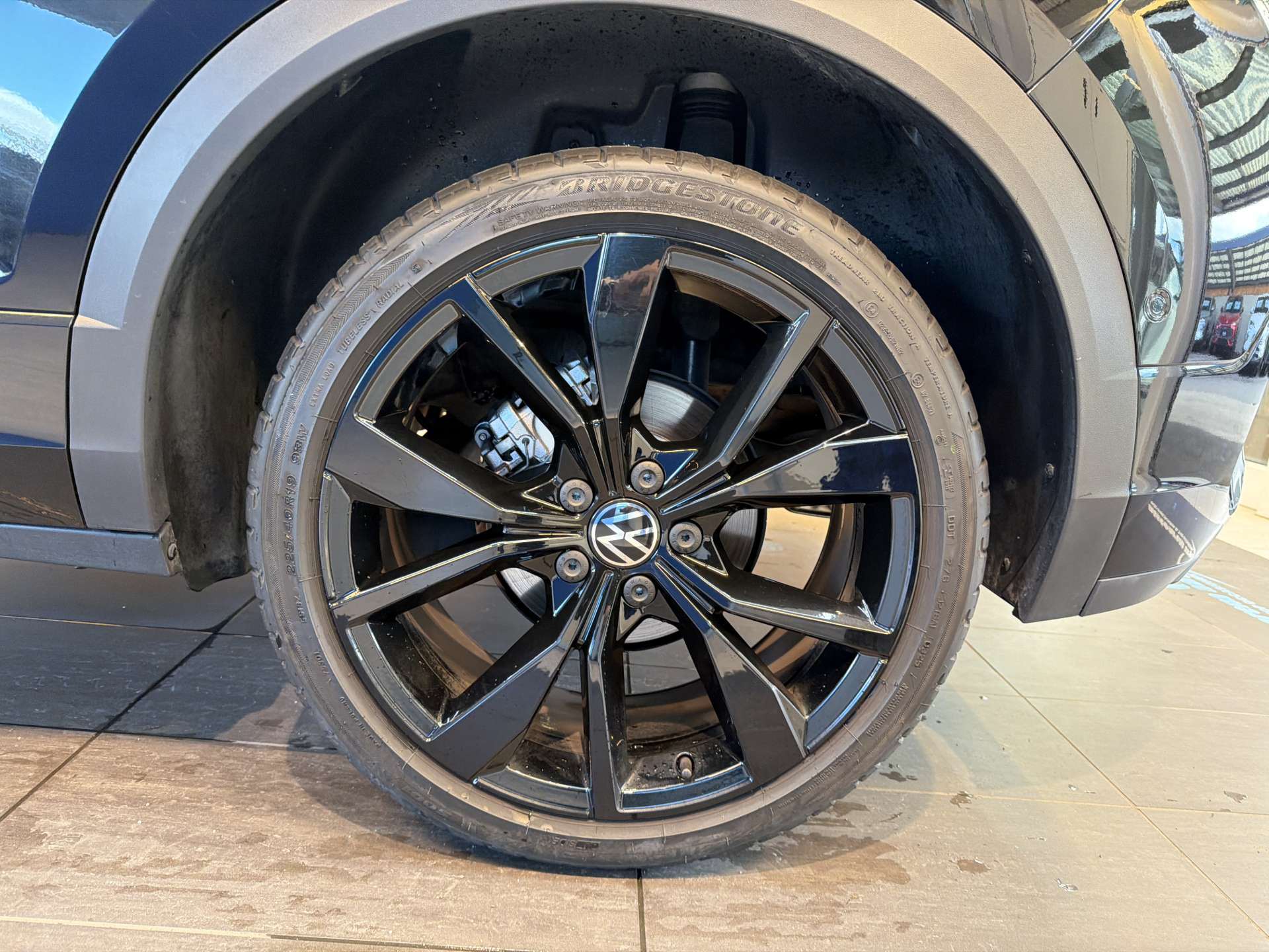 VW T-Roc 1.5 TSi EVO R-Line DSG-Automat-image-8