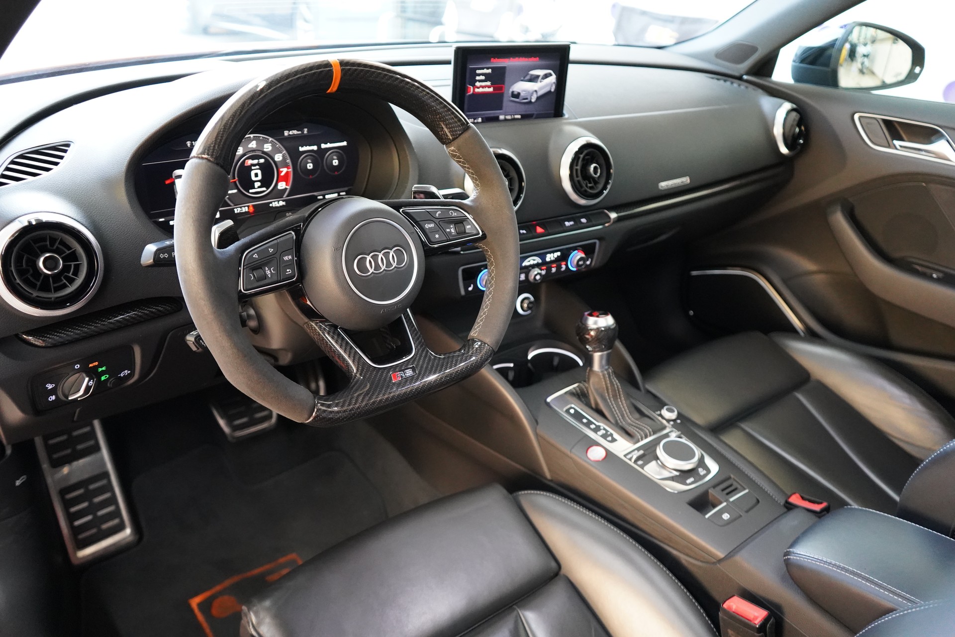 AUDI RS3 Sportback 2.5 TSI quattro S-tronic / Special Concepts Abgasanlage-image-15