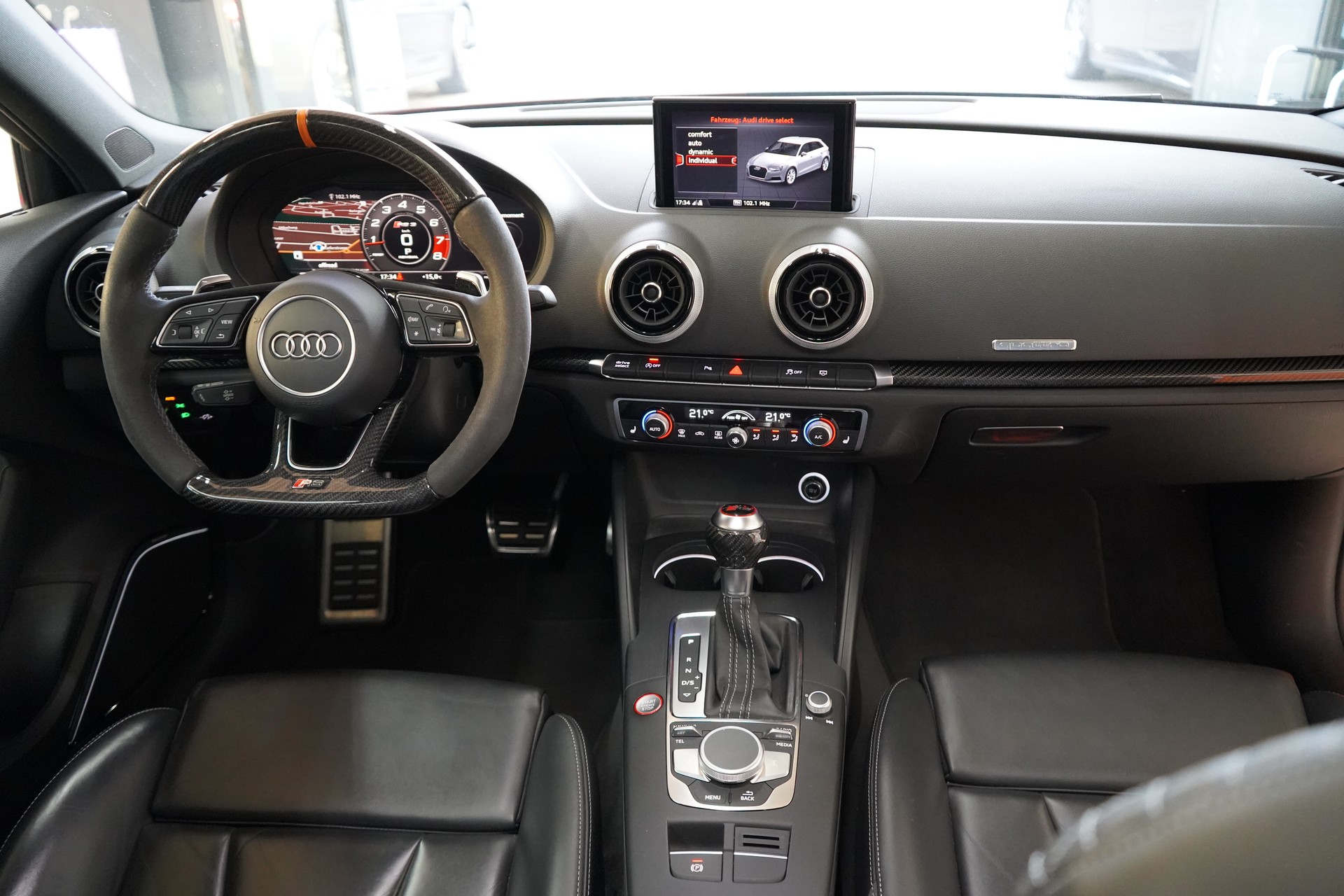 AUDI RS3 Sportback 2.5 TSI quattro S-tronic / Special Concepts Abgasanlage-image-27