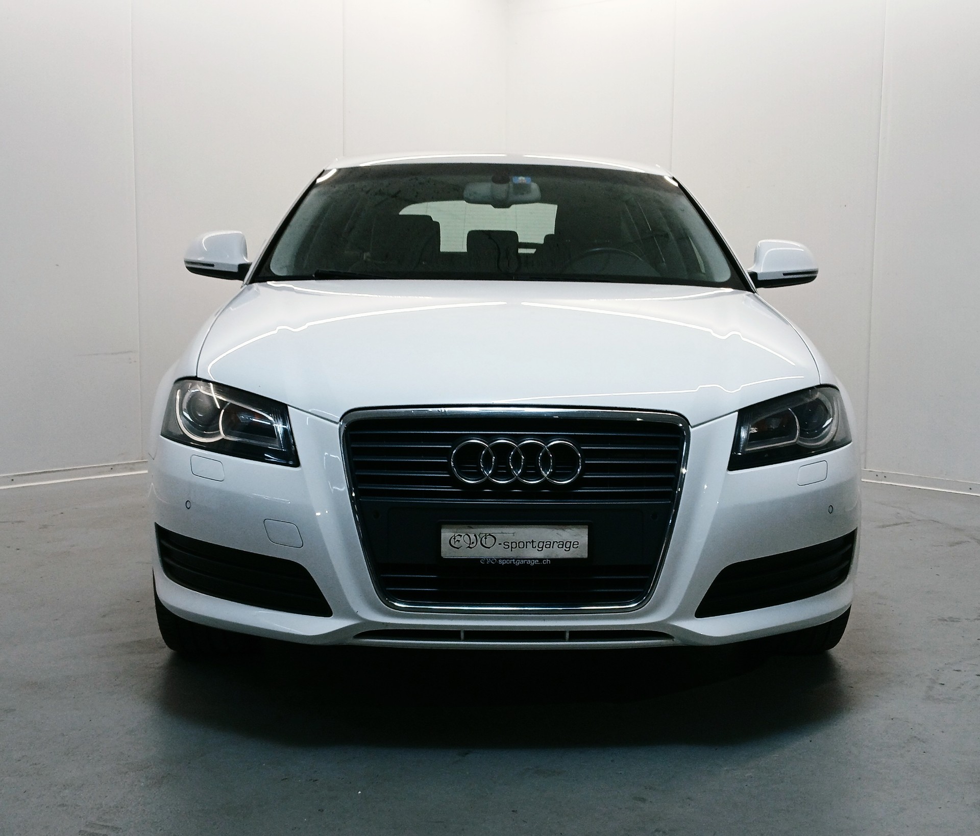 AUDI A3 Sportback 1.8 TFSI Ambition S-tronic-image-0