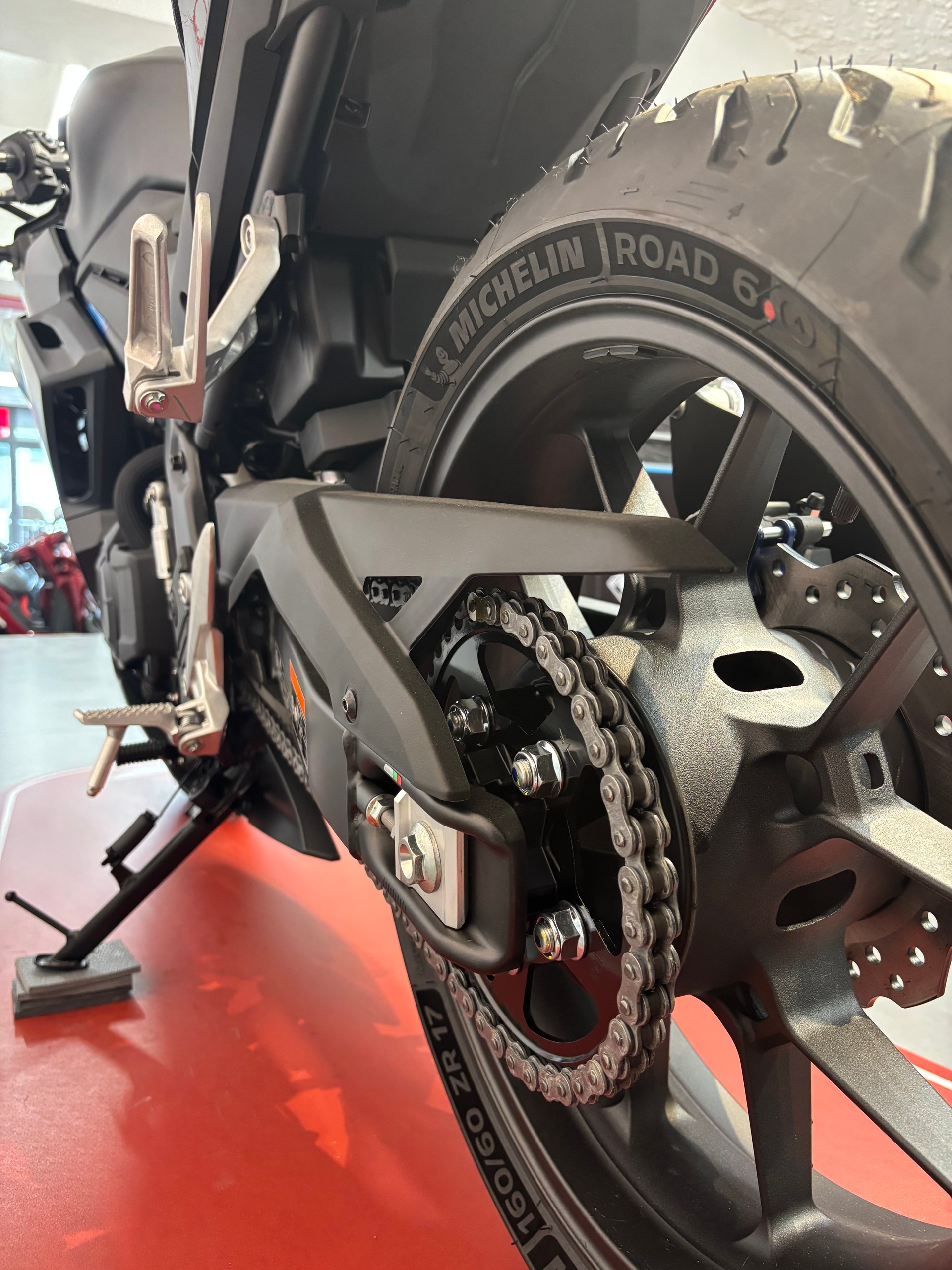 HONDA CBR 500 R (35kW)-image-10