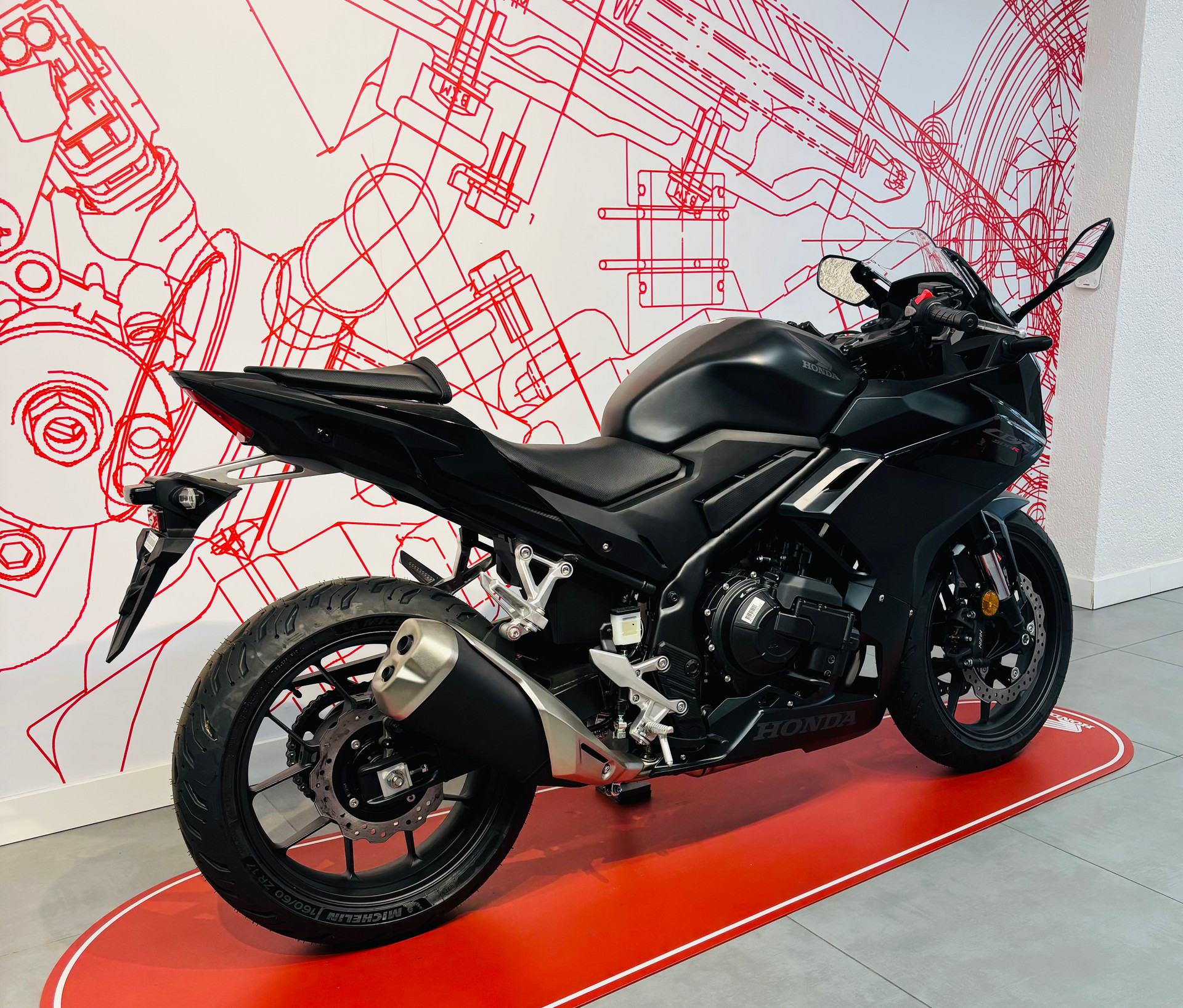HONDA CBR 500 R (35kW)-showroom-element-3