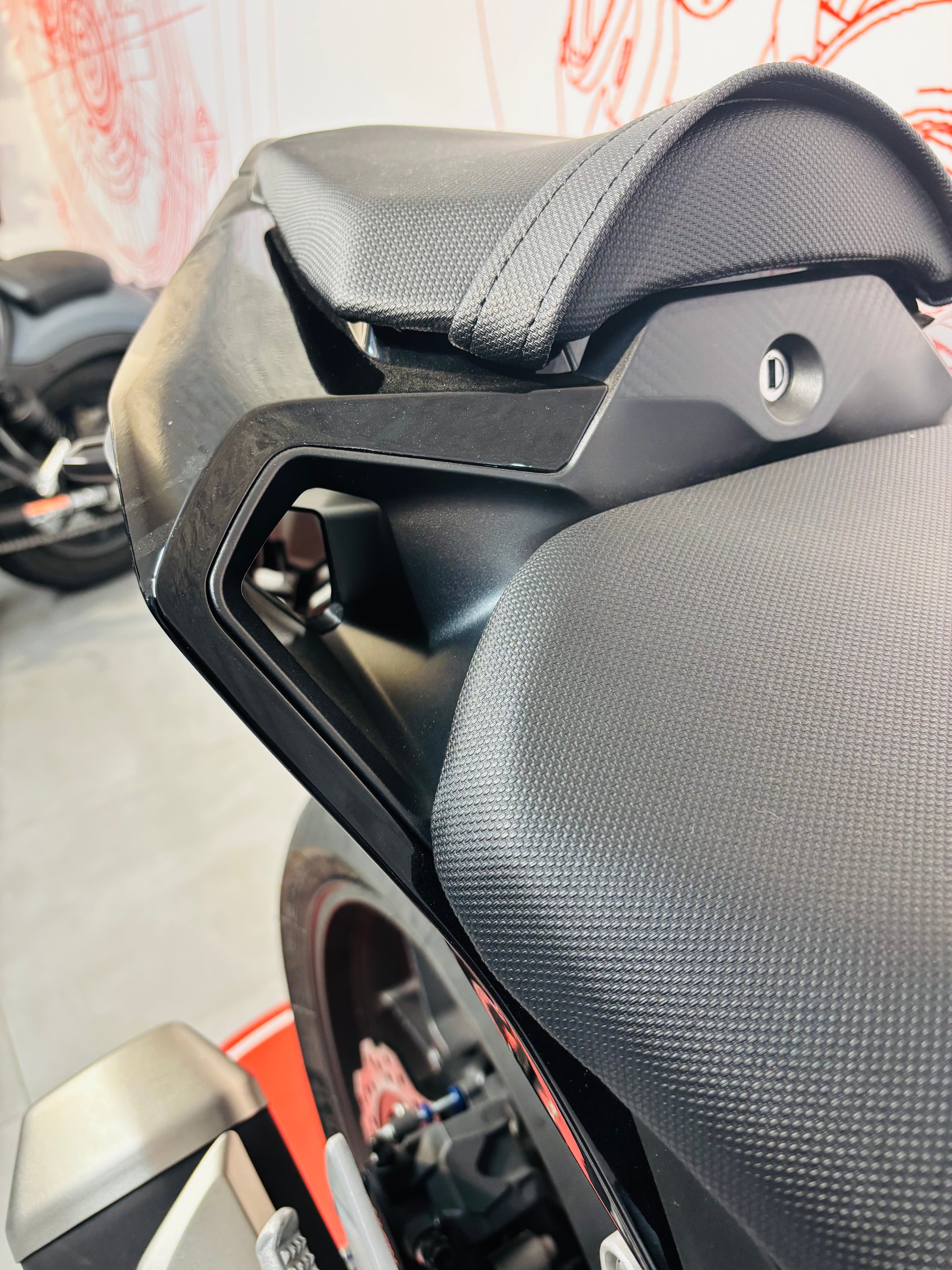 HONDA CBR 500 R (35kW)-image-6