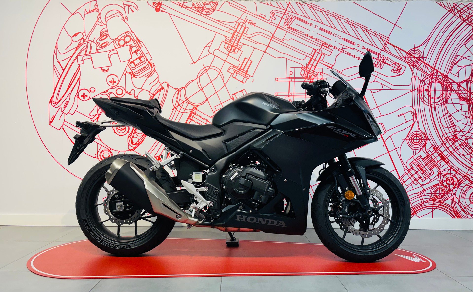 HONDA CBR 500 R (35kW)-showroom-element-1